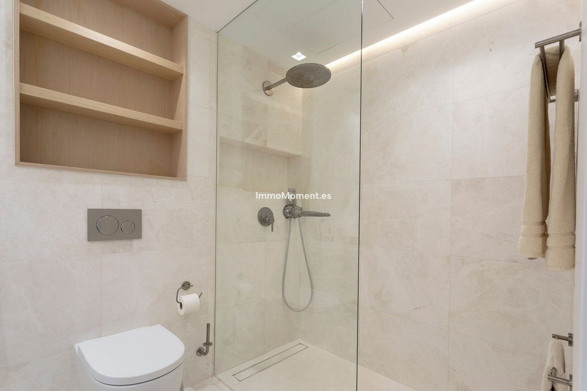 Resale - Apartment - Marbella - Guadalmina Alta
