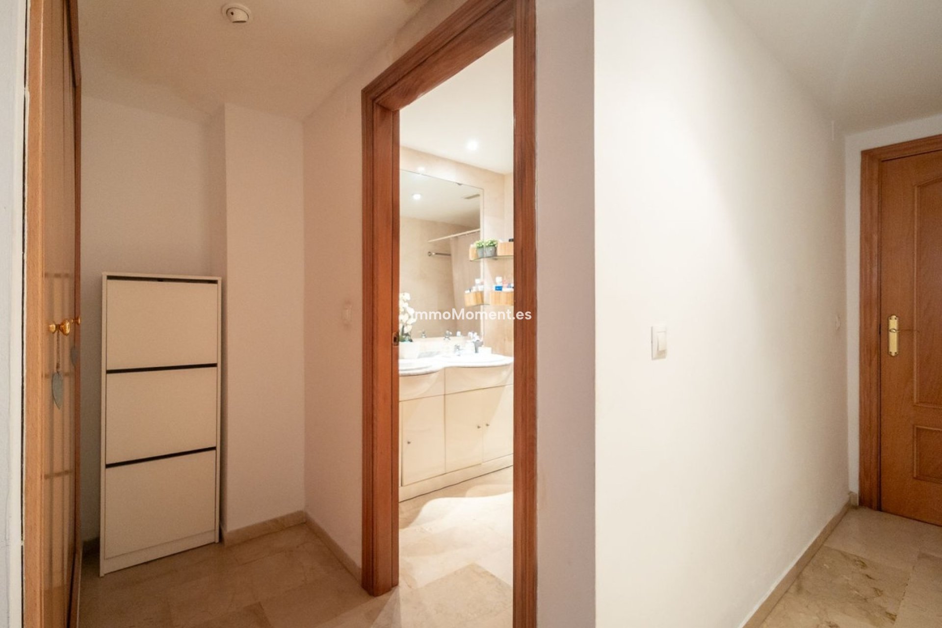 Resale - Apartment - Marbella - Guadalmina Alta