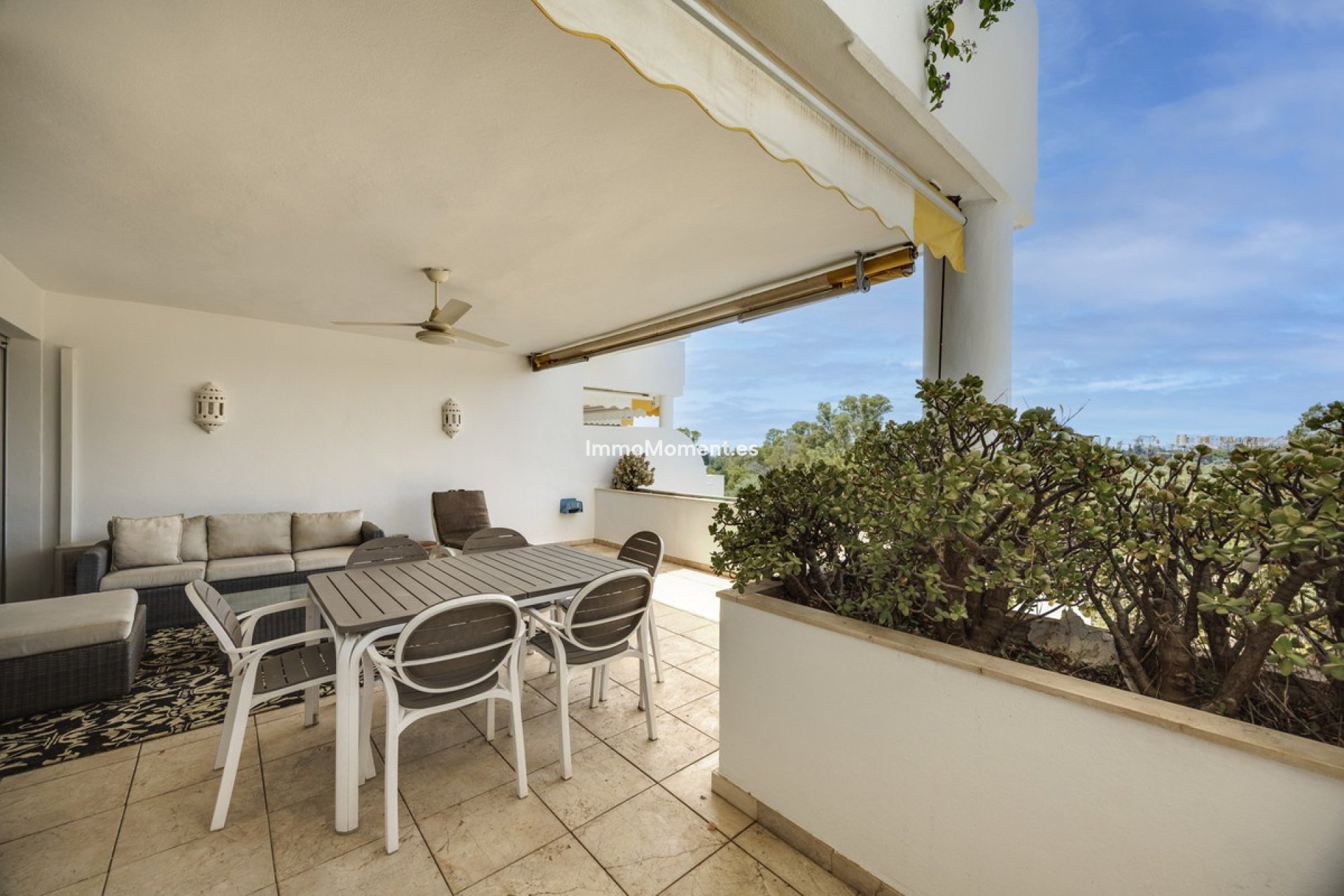 Resale - Apartment - Marbella - Guadalmina Alta