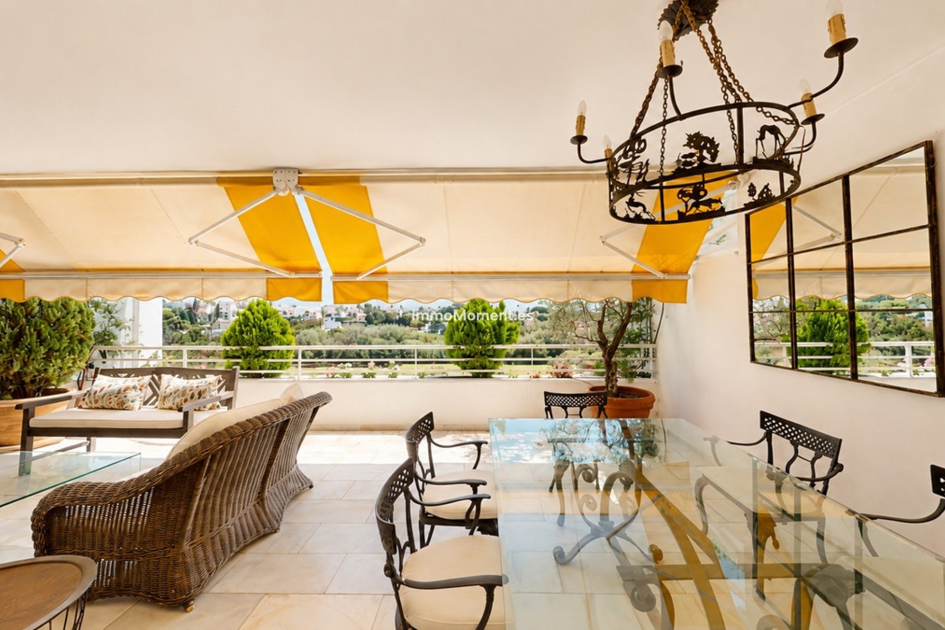 Resale - Apartment - Marbella - Guadalmina Baja