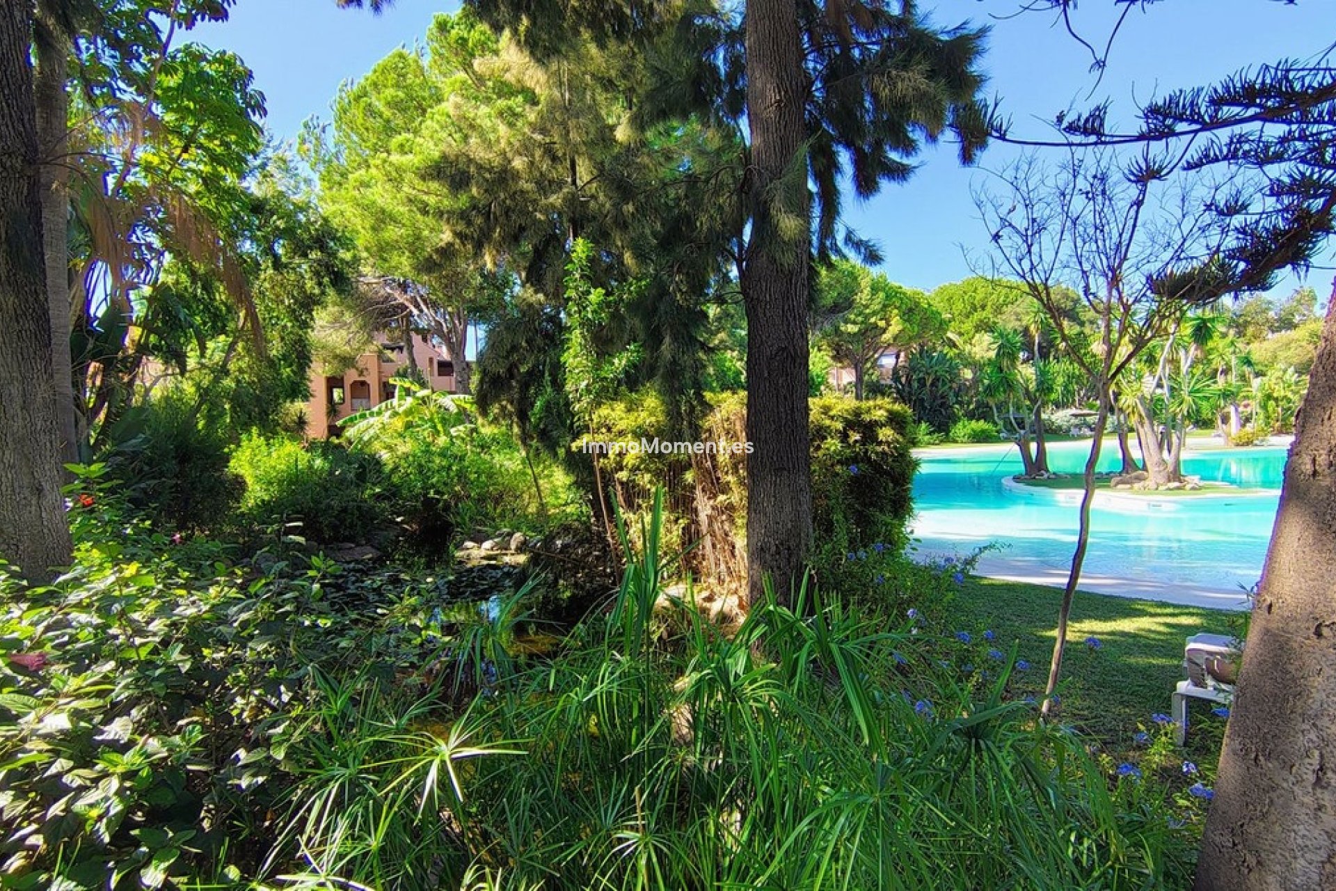 Resale - Apartment - Marbella - Guadalmina Baja