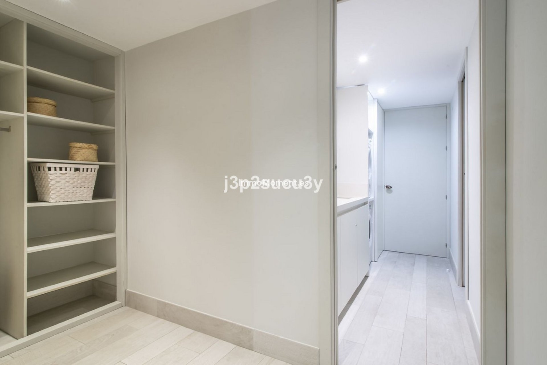 Resale - Apartment - Marbella - Guadalmina Baja