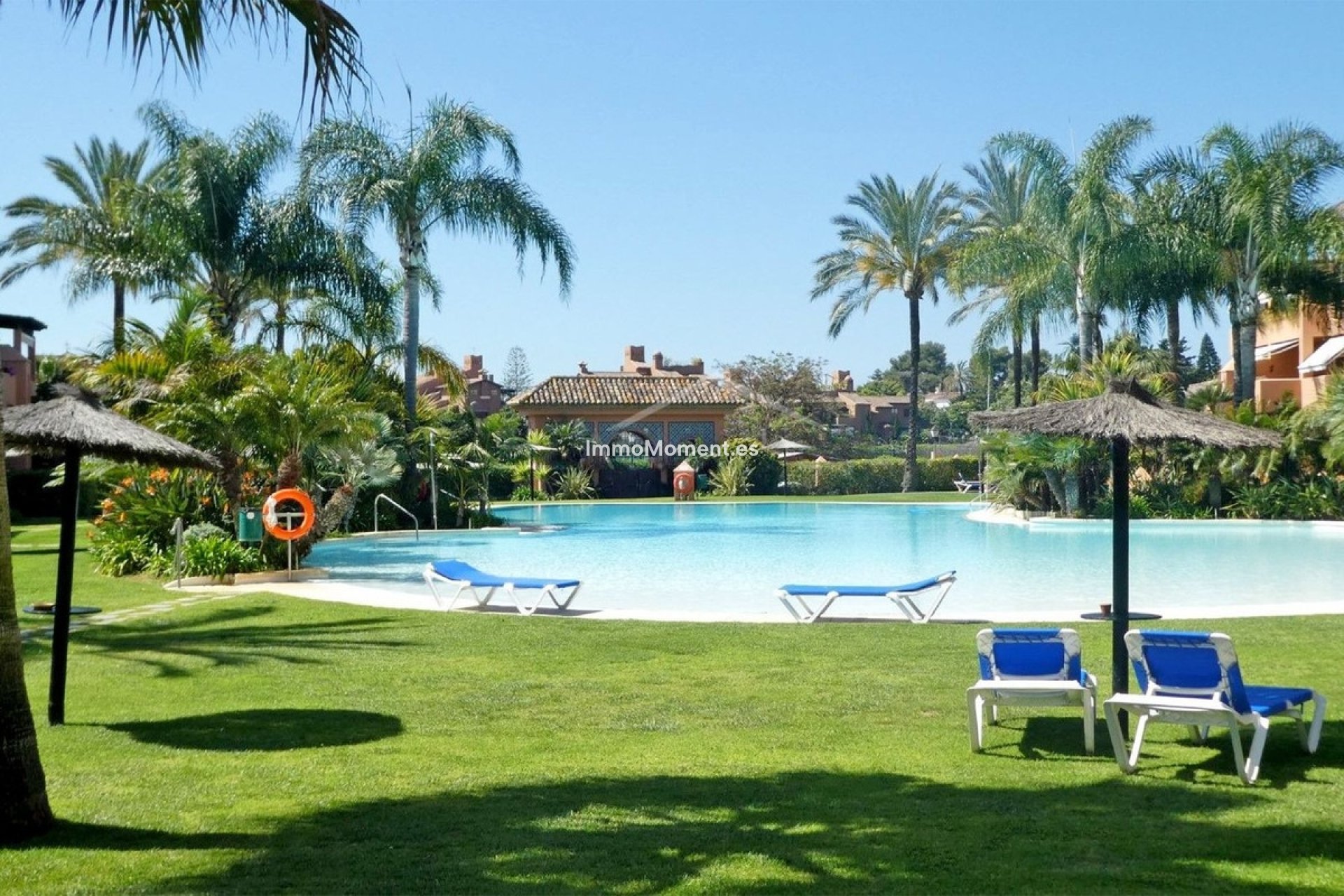 Resale - Apartment - Marbella - Guadalmina Baja