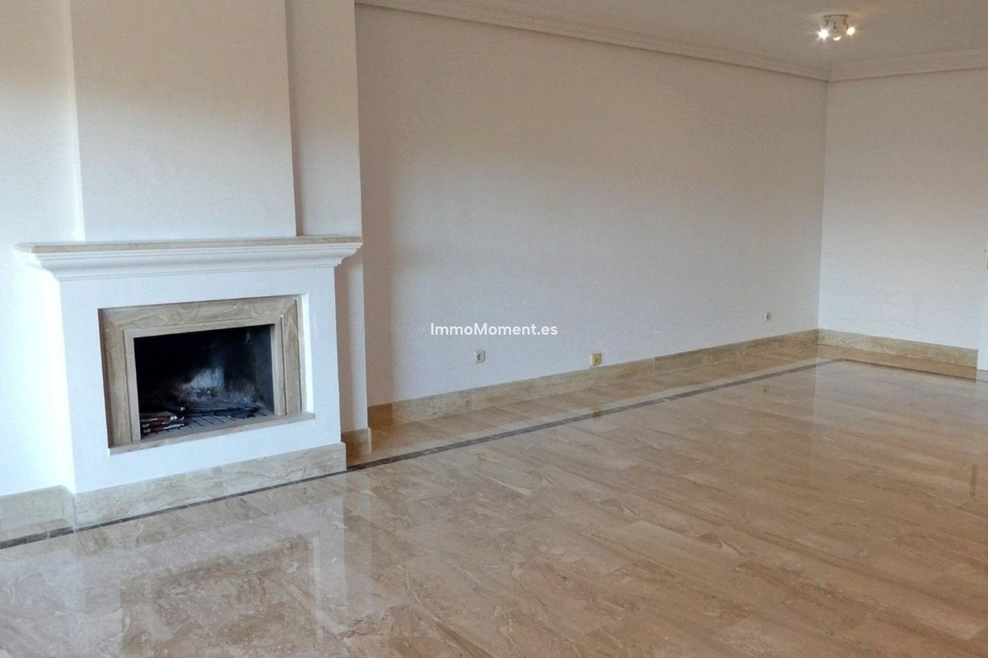 Resale - Apartment - Marbella - Guadalmina Baja