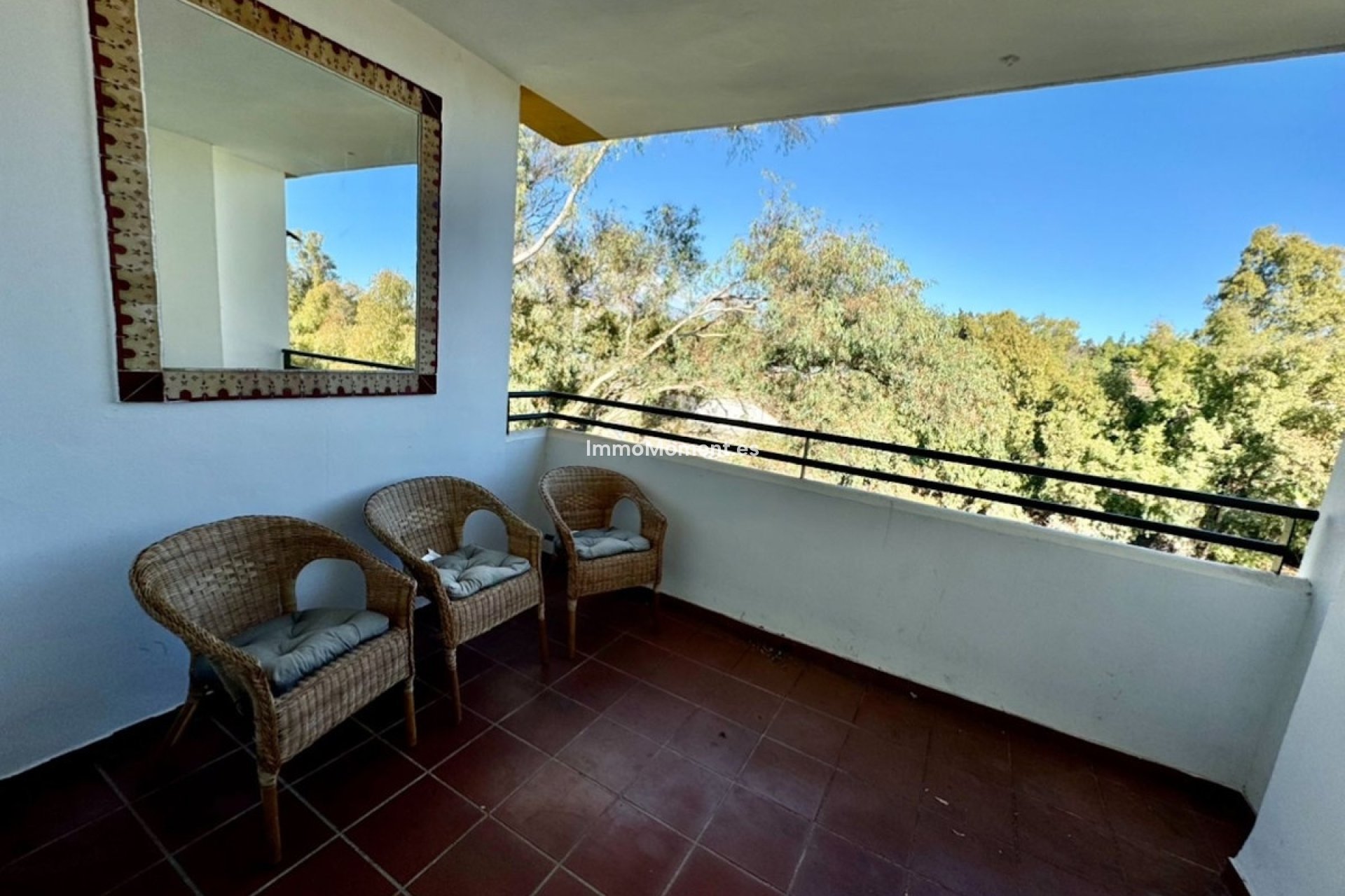 Resale - Apartment - Marbella - Guadalmina Baja