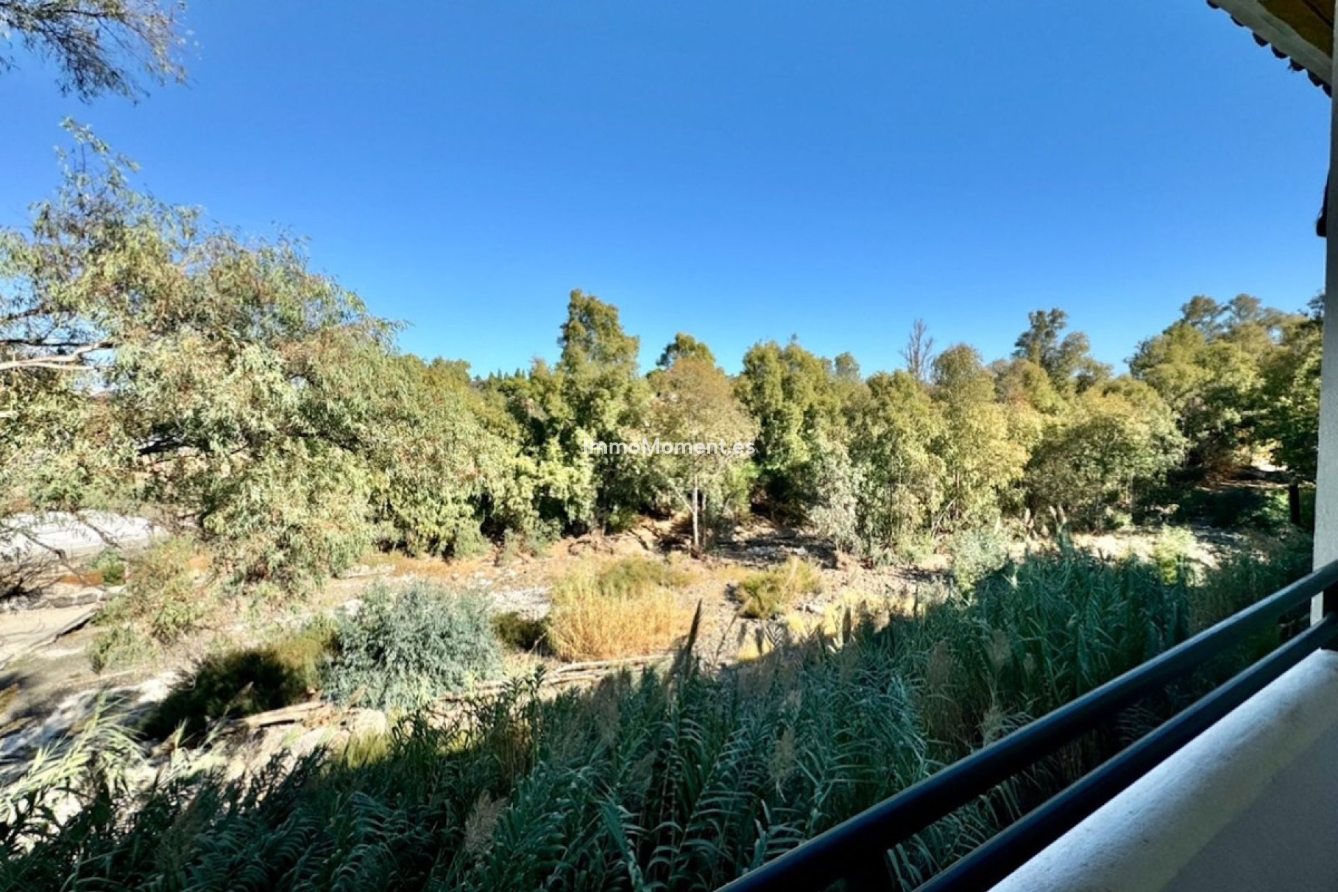 Resale - Apartment - Marbella - Guadalmina Baja