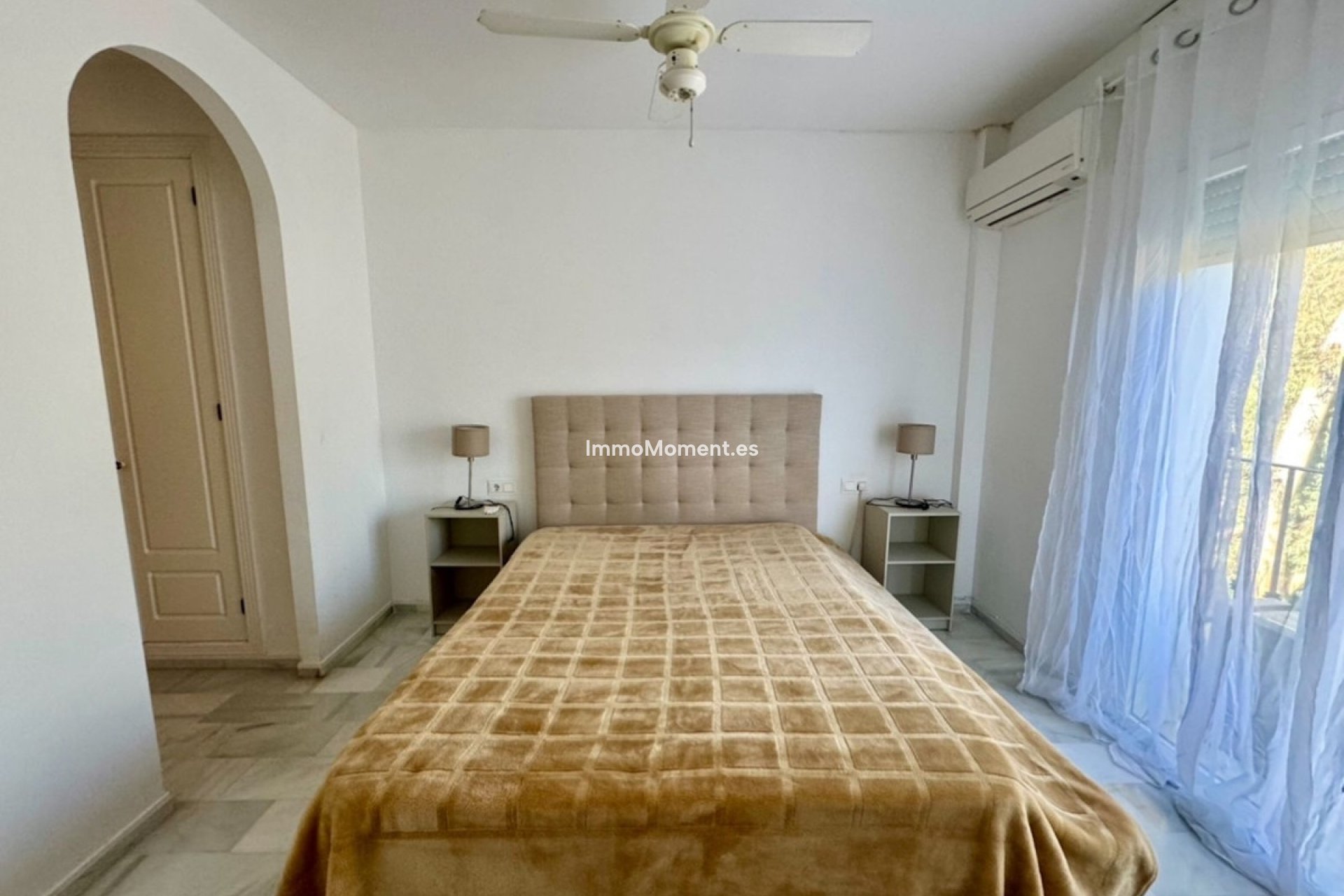 Resale - Apartment - Marbella - Guadalmina Baja