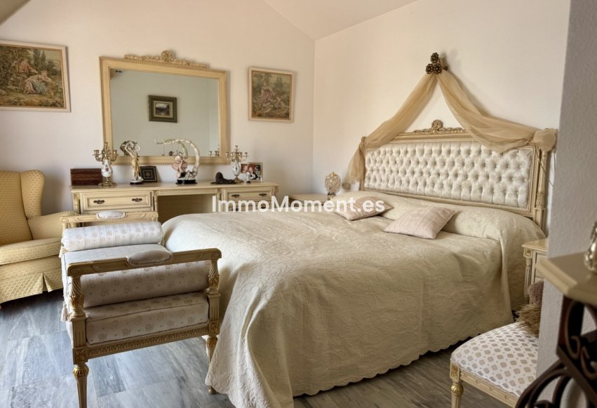 Resale - Apartment - Marbella - Guadalmina Baja