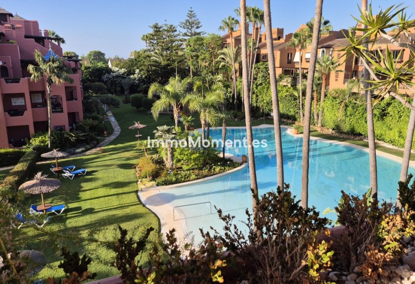 Resale - Apartment - Marbella - Guadalmina Baja