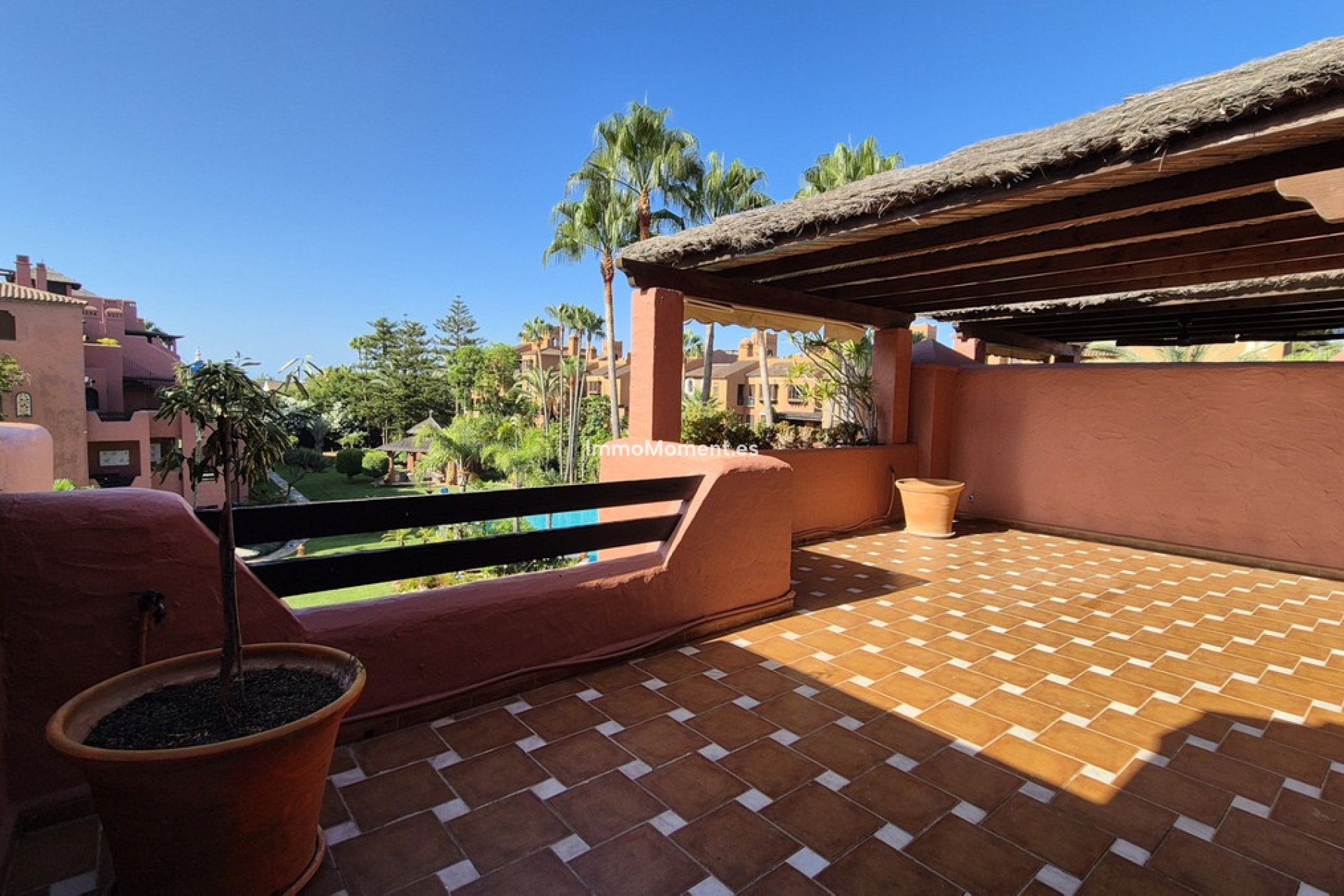 Resale - Apartment - Marbella - Guadalmina Baja