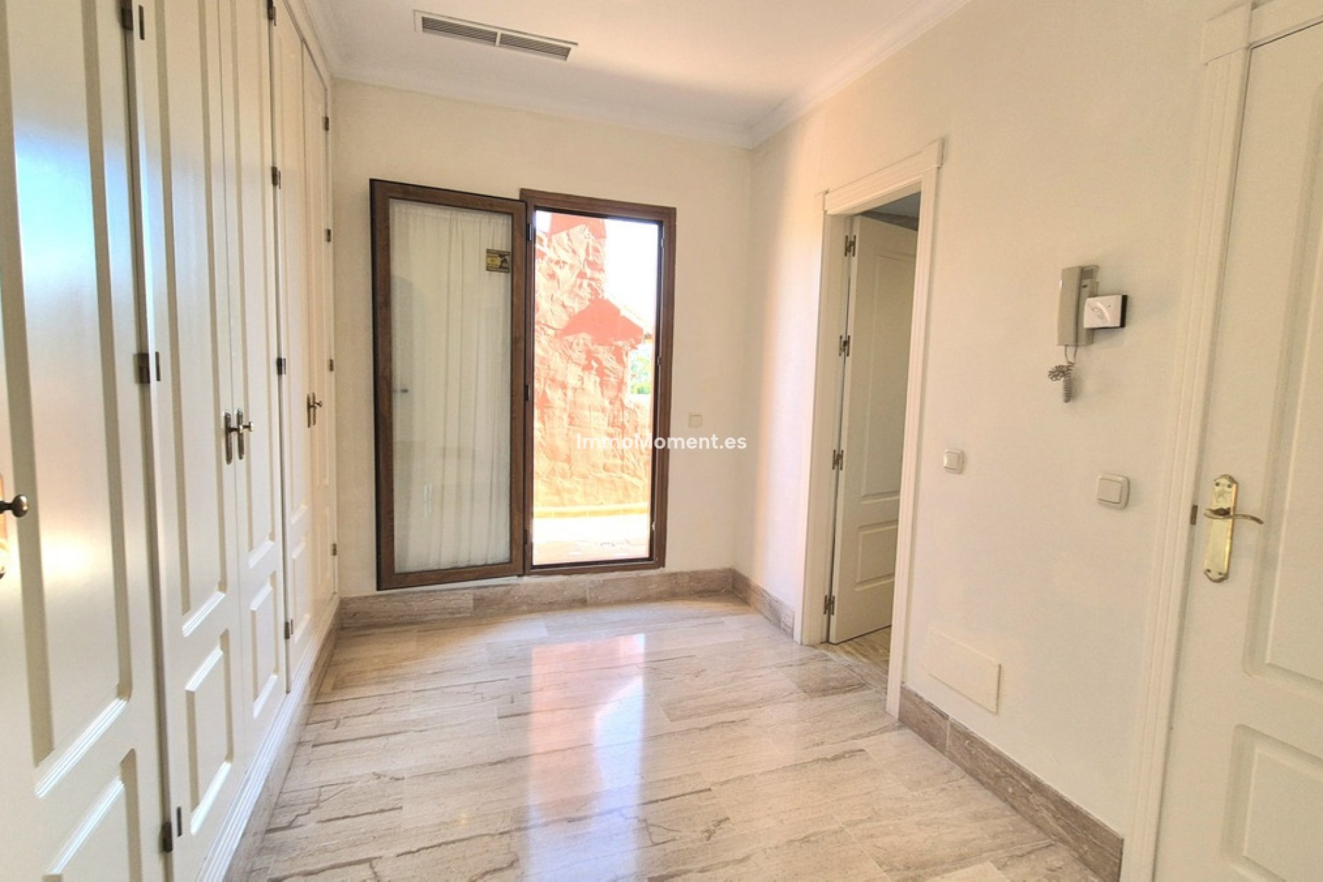 Resale - Apartment - Marbella - Guadalmina Baja