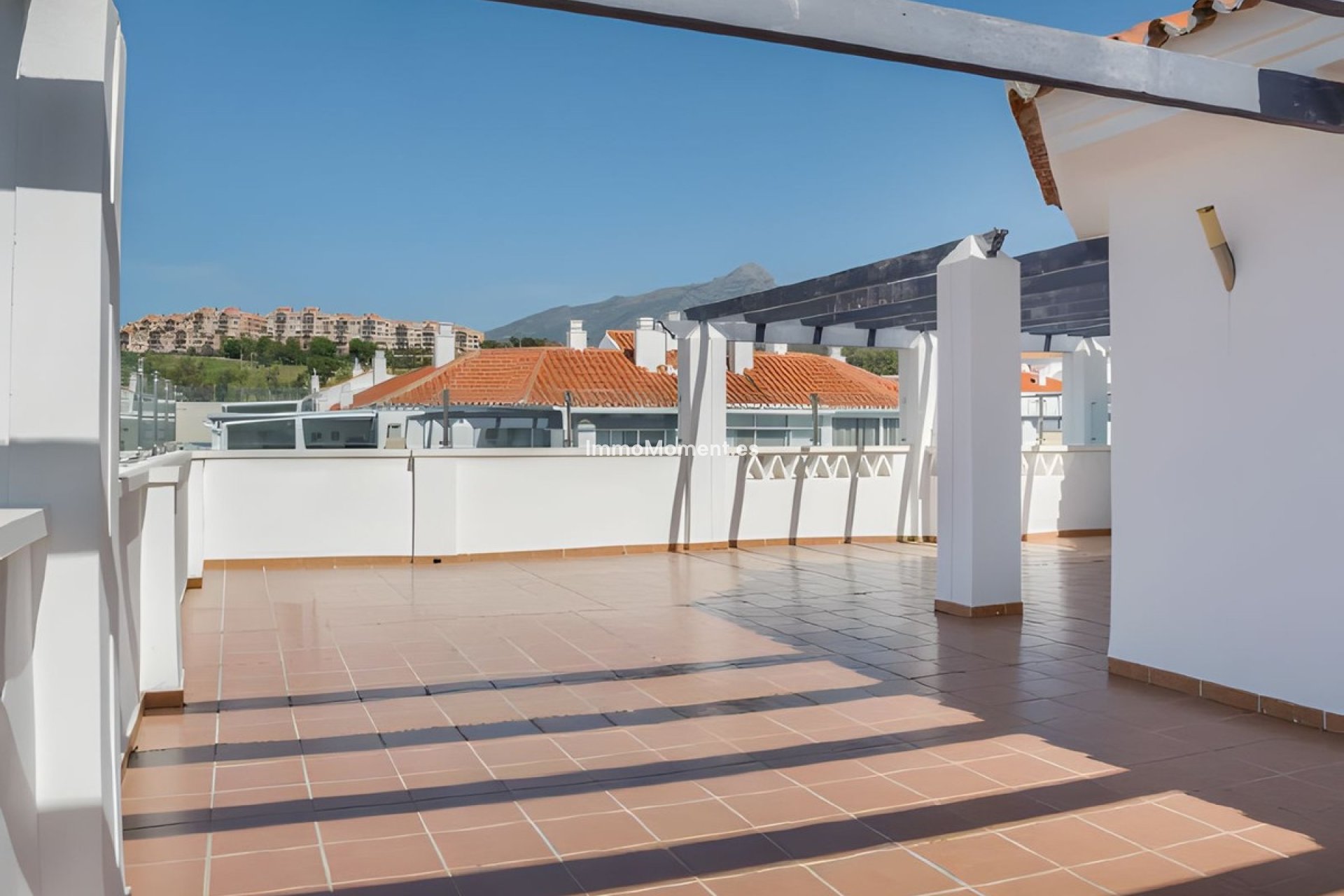 Resale - Apartment - Marbella - La Campana