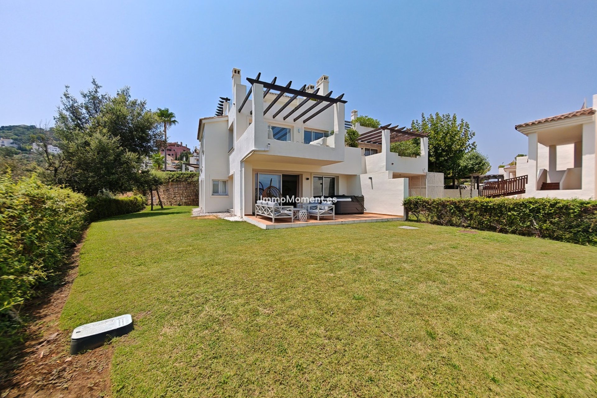 Resale - Apartment - Marbella - La Mairena