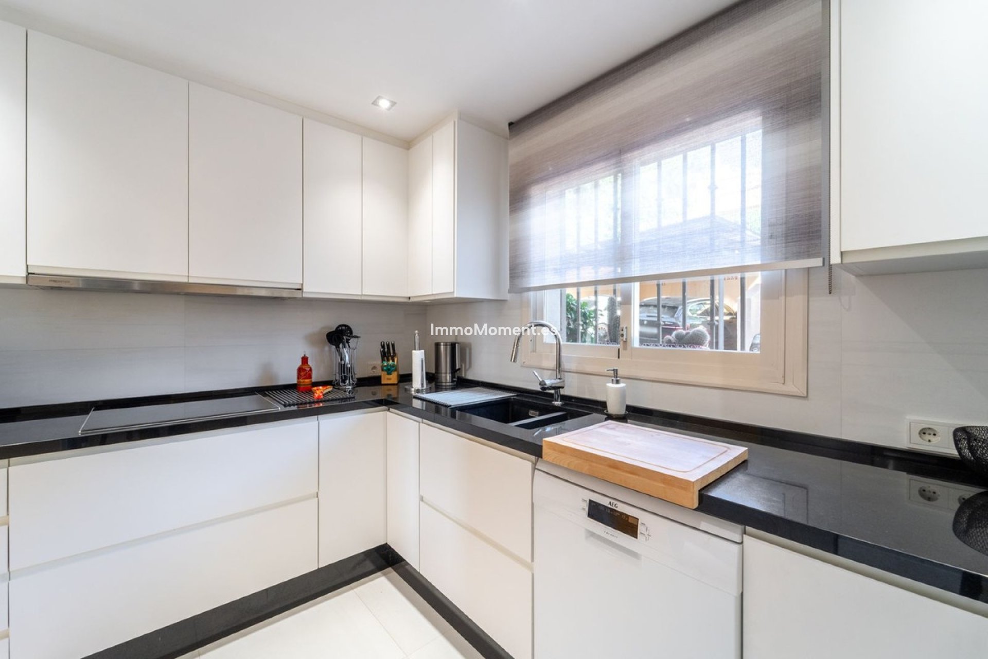 Resale - Apartment - Marbella - La Mairena