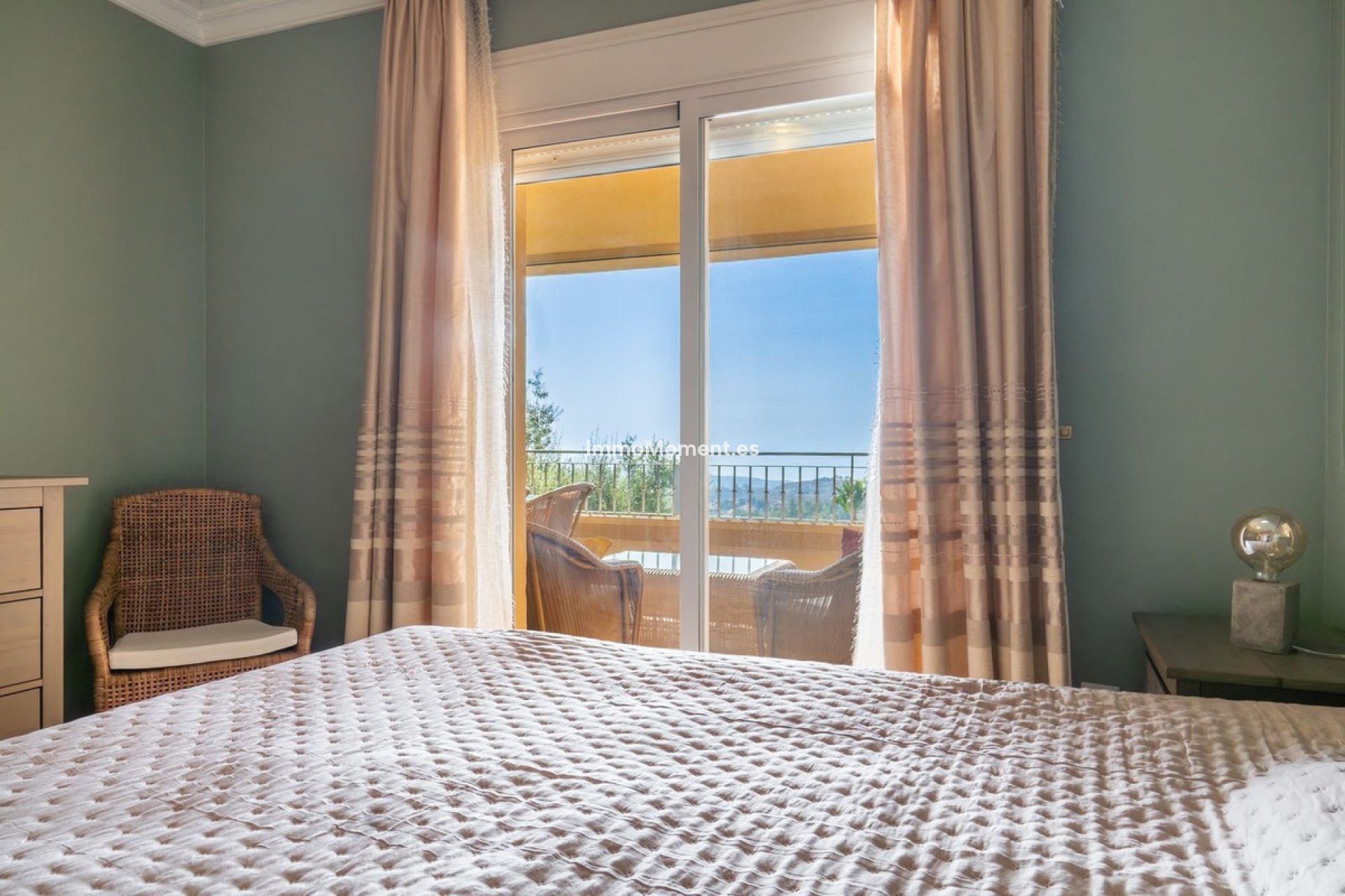 Resale - Apartment - Marbella - La Mairena