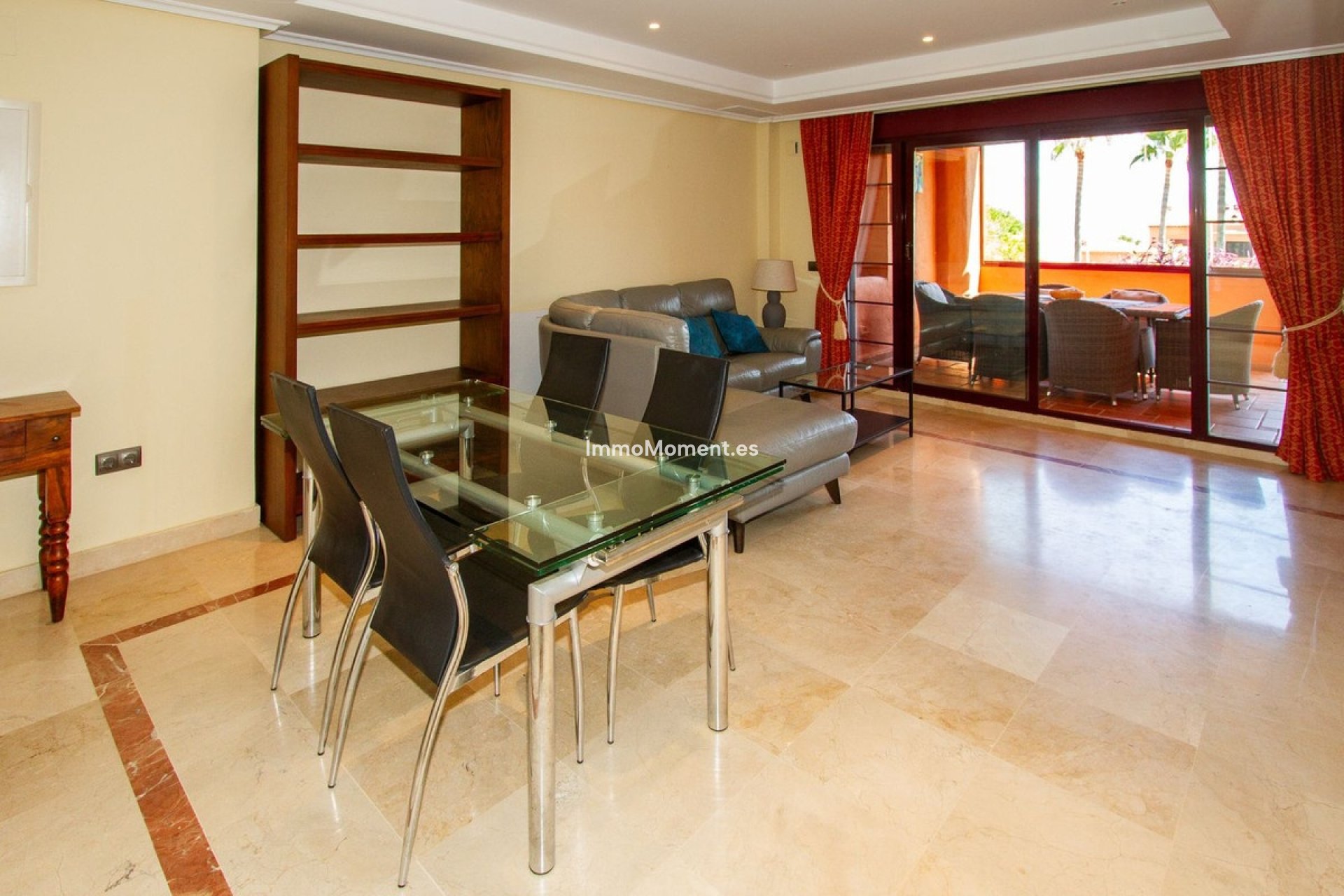 Resale - Apartment - Marbella - La Mairena