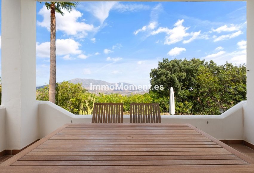 Resale - Apartment - Marbella - La Mairena