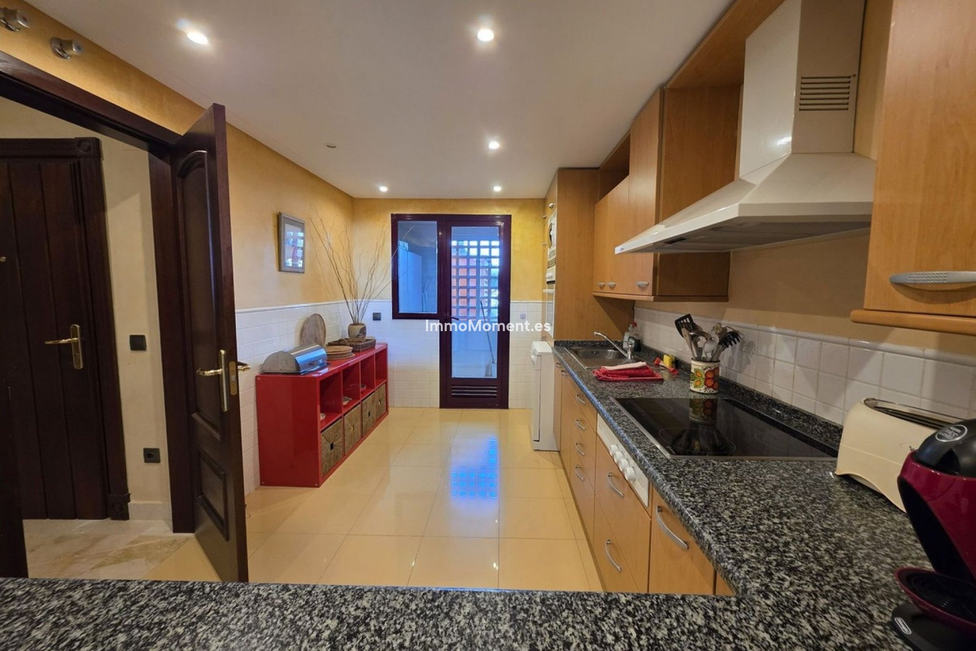 Resale - Apartment - Marbella - La Mairena
