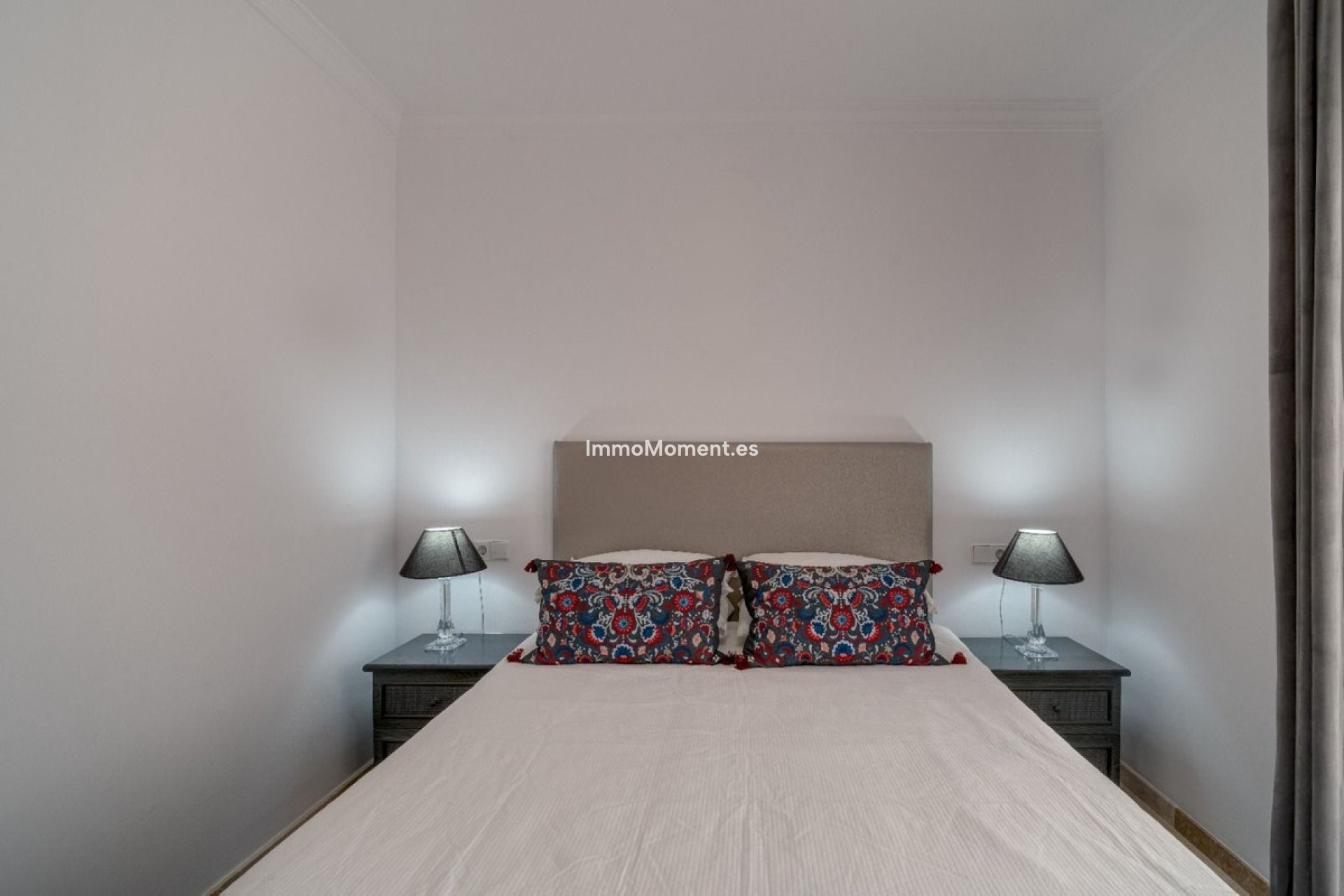 Resale - Apartment - Marbella - La Mairena
