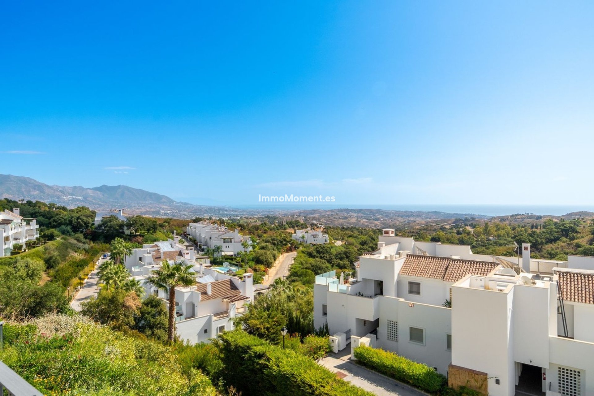 Resale - Apartment - Marbella - La Mairena