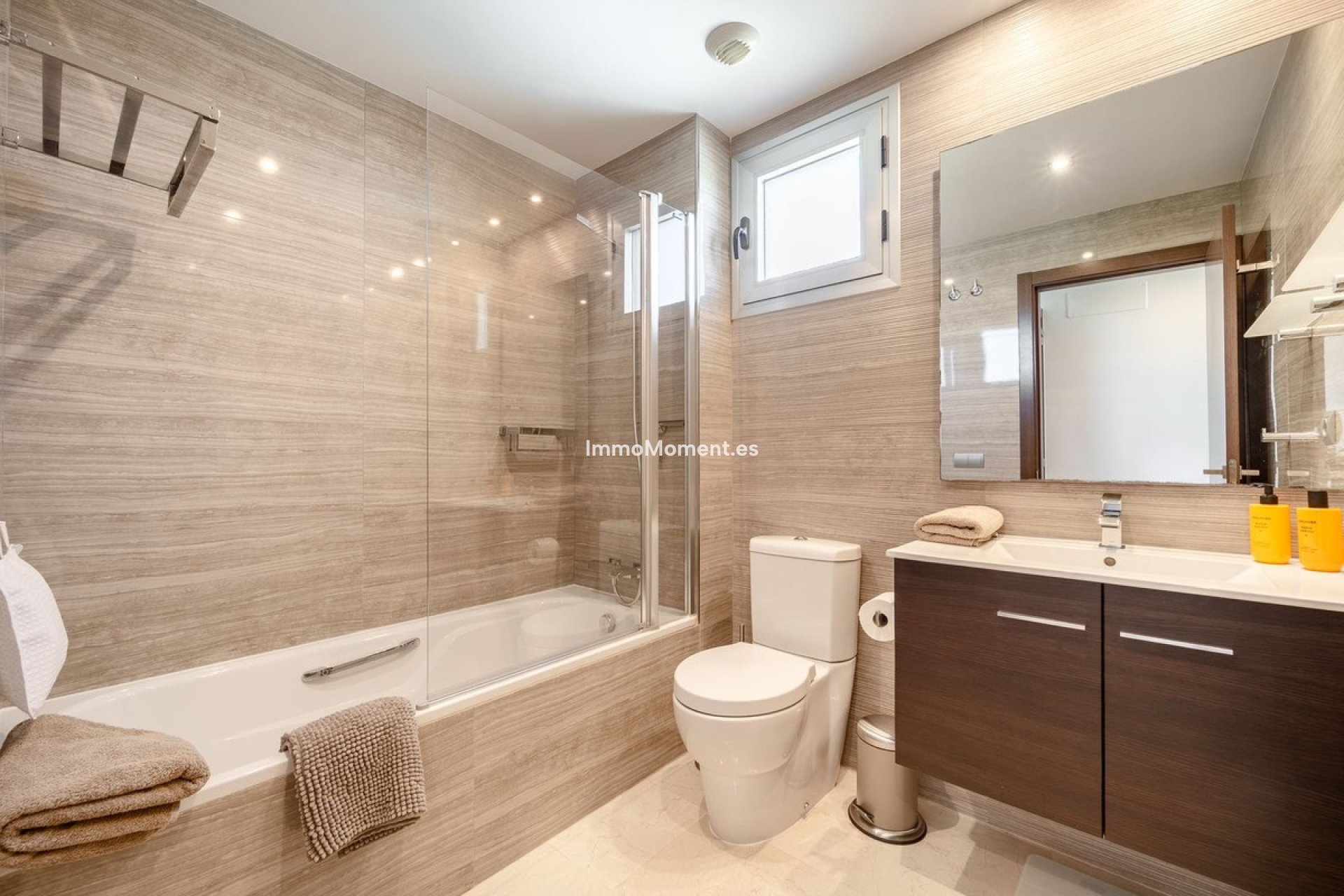 Resale - Apartment - Marbella - La Mairena