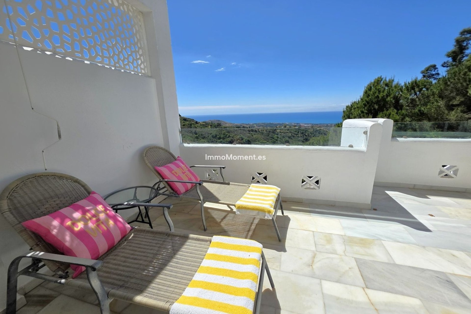 Resale - Apartment - Marbella - La Mairena