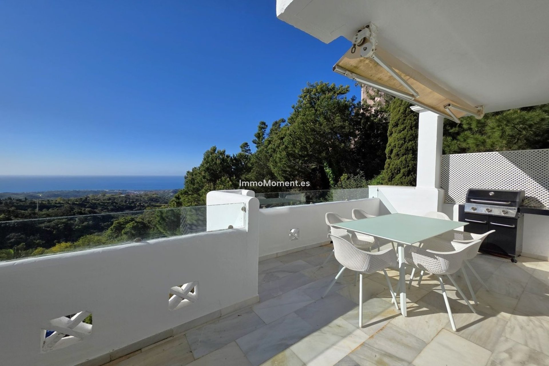 Resale - Apartment - Marbella - La Mairena