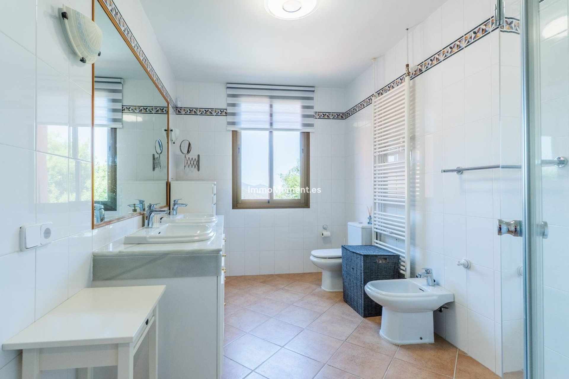 Resale - Apartment - Marbella - La Mairena