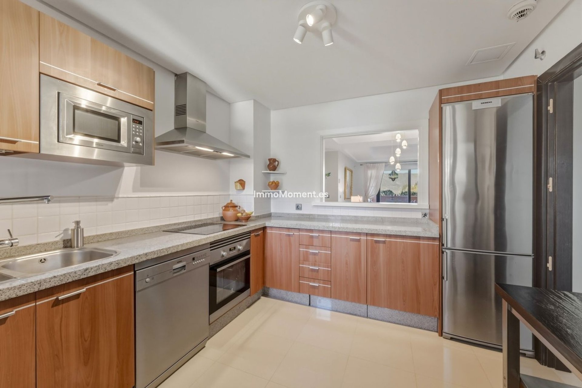 Resale - Apartment - Marbella - La Mairena