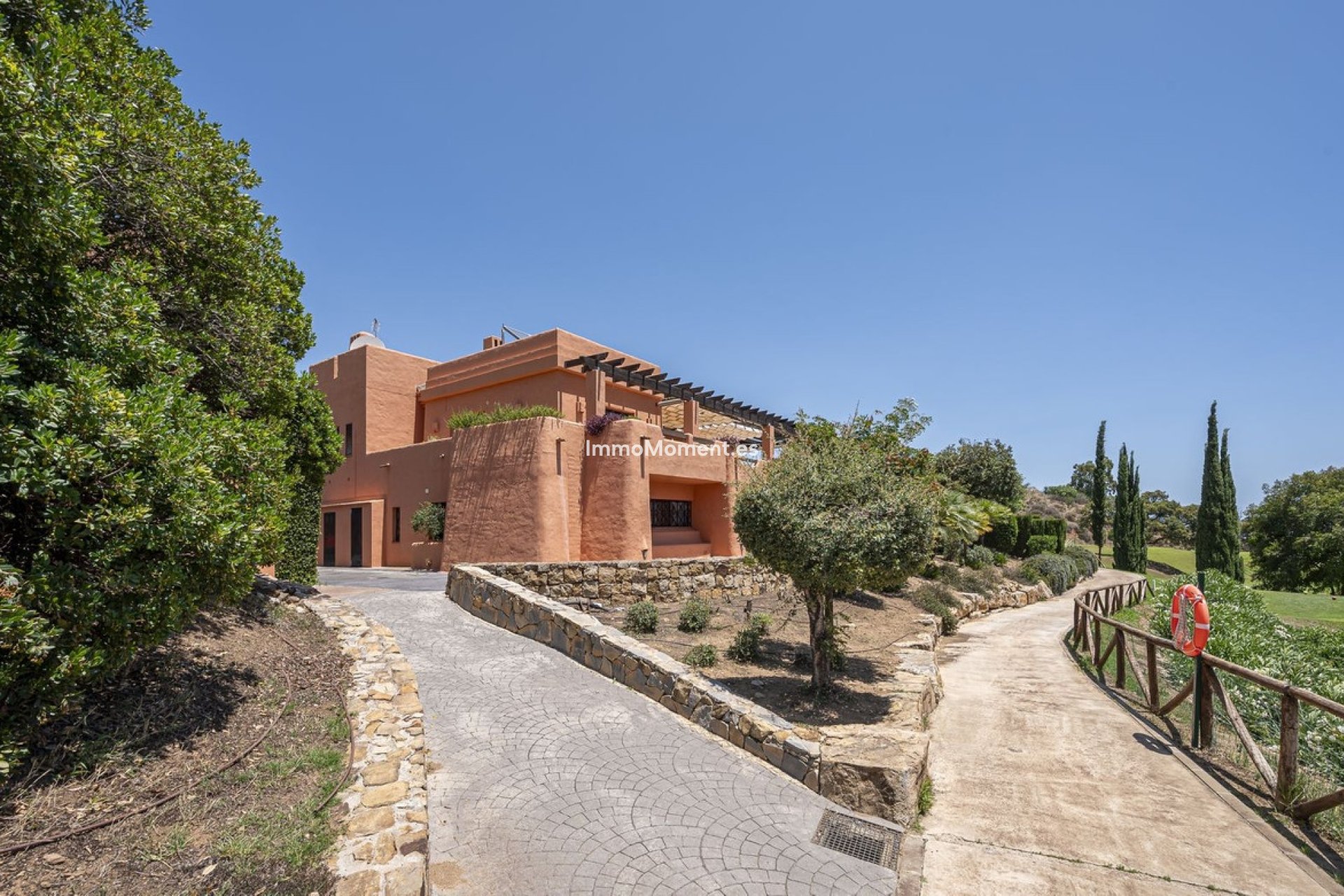 Resale - Apartment - Marbella - La Mairena