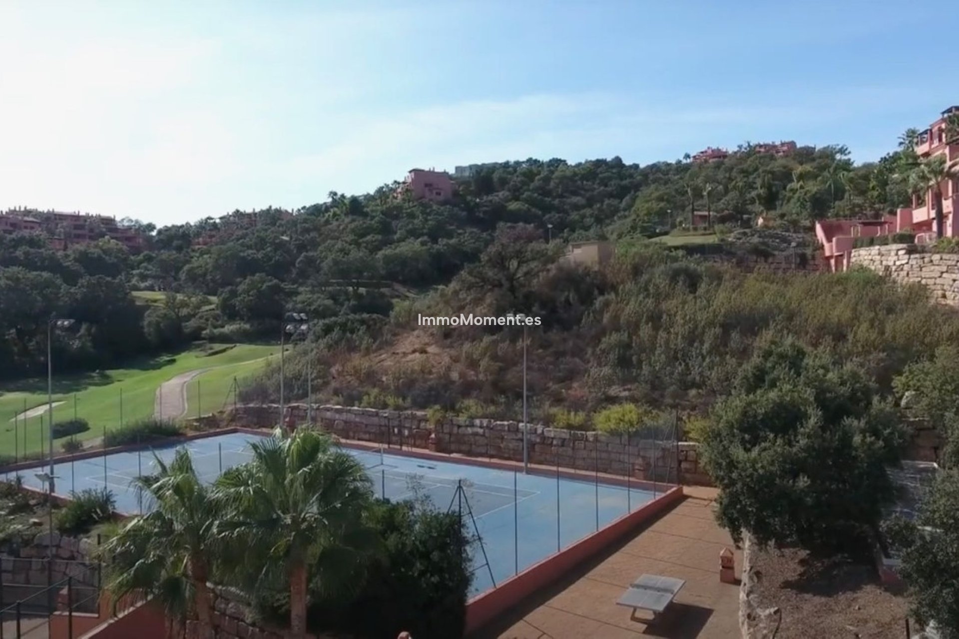Resale - Apartment - Marbella - La Mairena