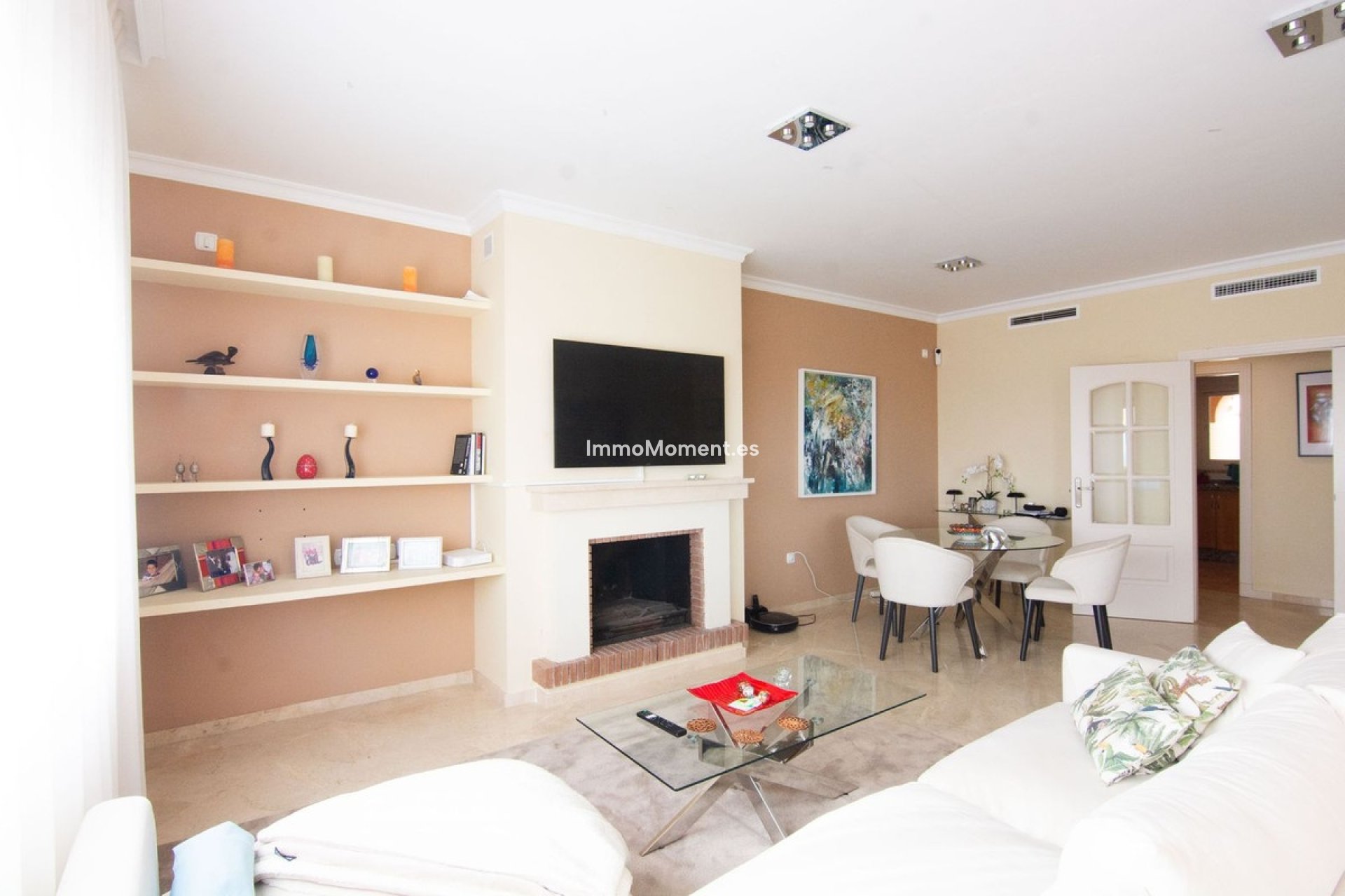 Resale - Apartment - Marbella - La Mairena