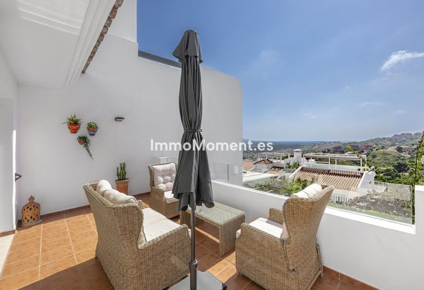 Resale - Apartment - Marbella - La Mairena