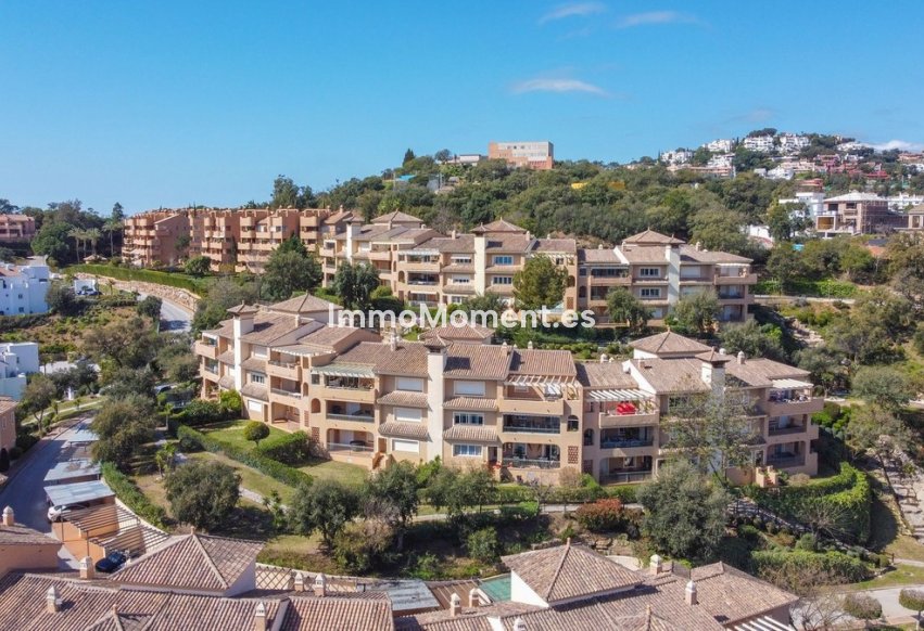 Resale - Apartment - Marbella - La Mairena