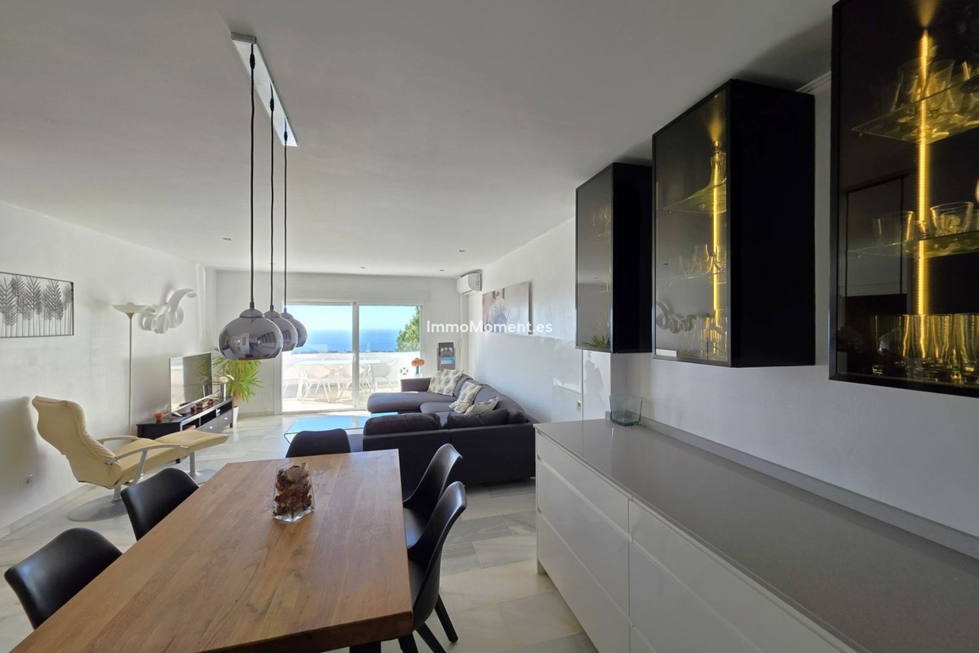 Resale - Apartment - Marbella - La Mairena