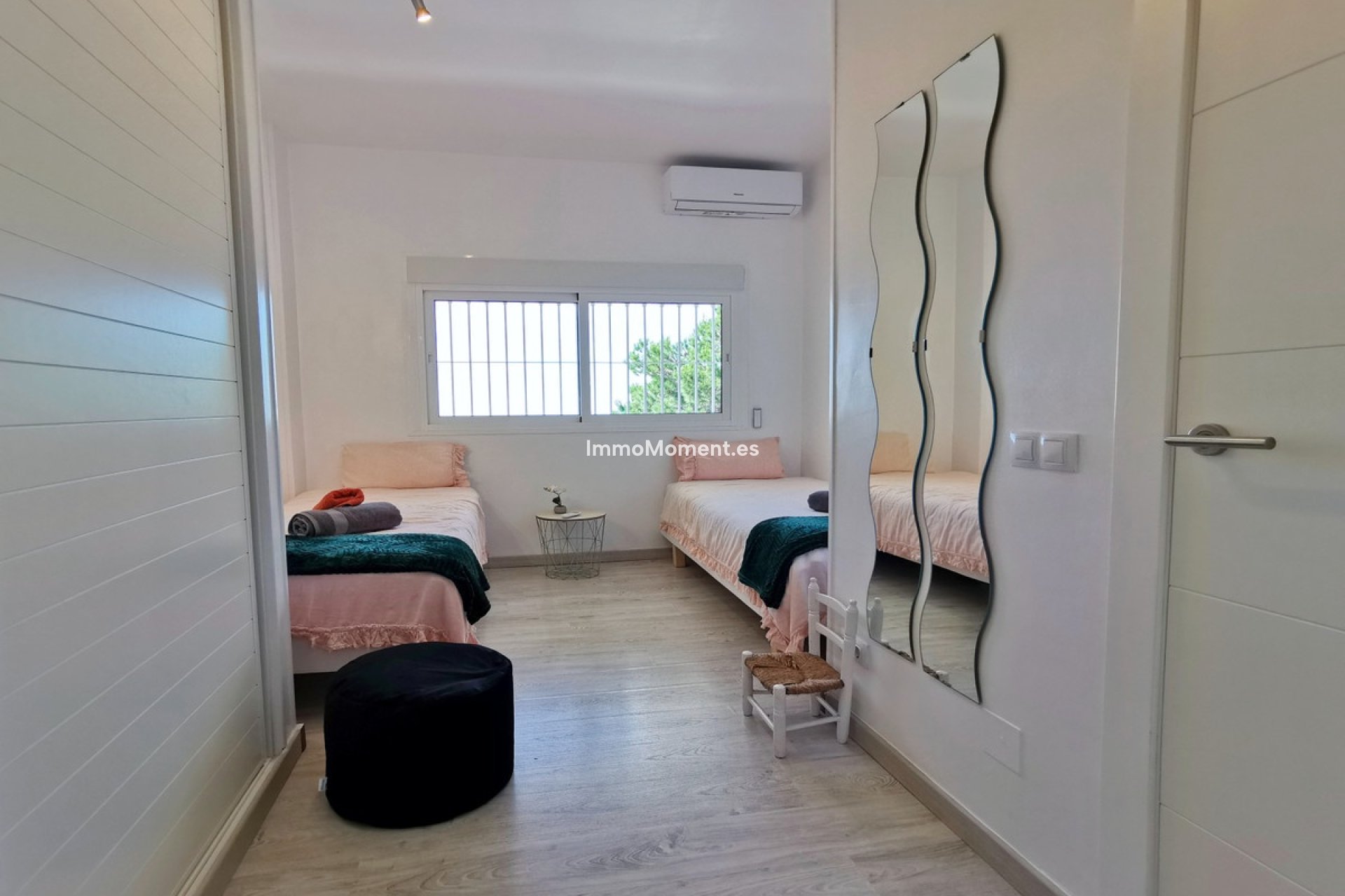 Resale - Apartment - Marbella - La Mairena