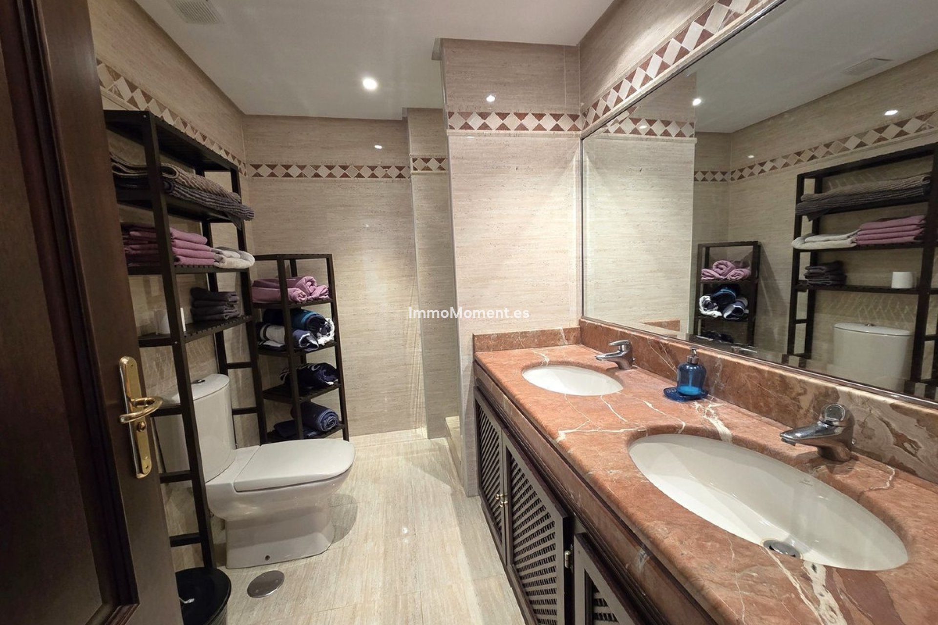 Resale - Apartment - Marbella - La Mairena