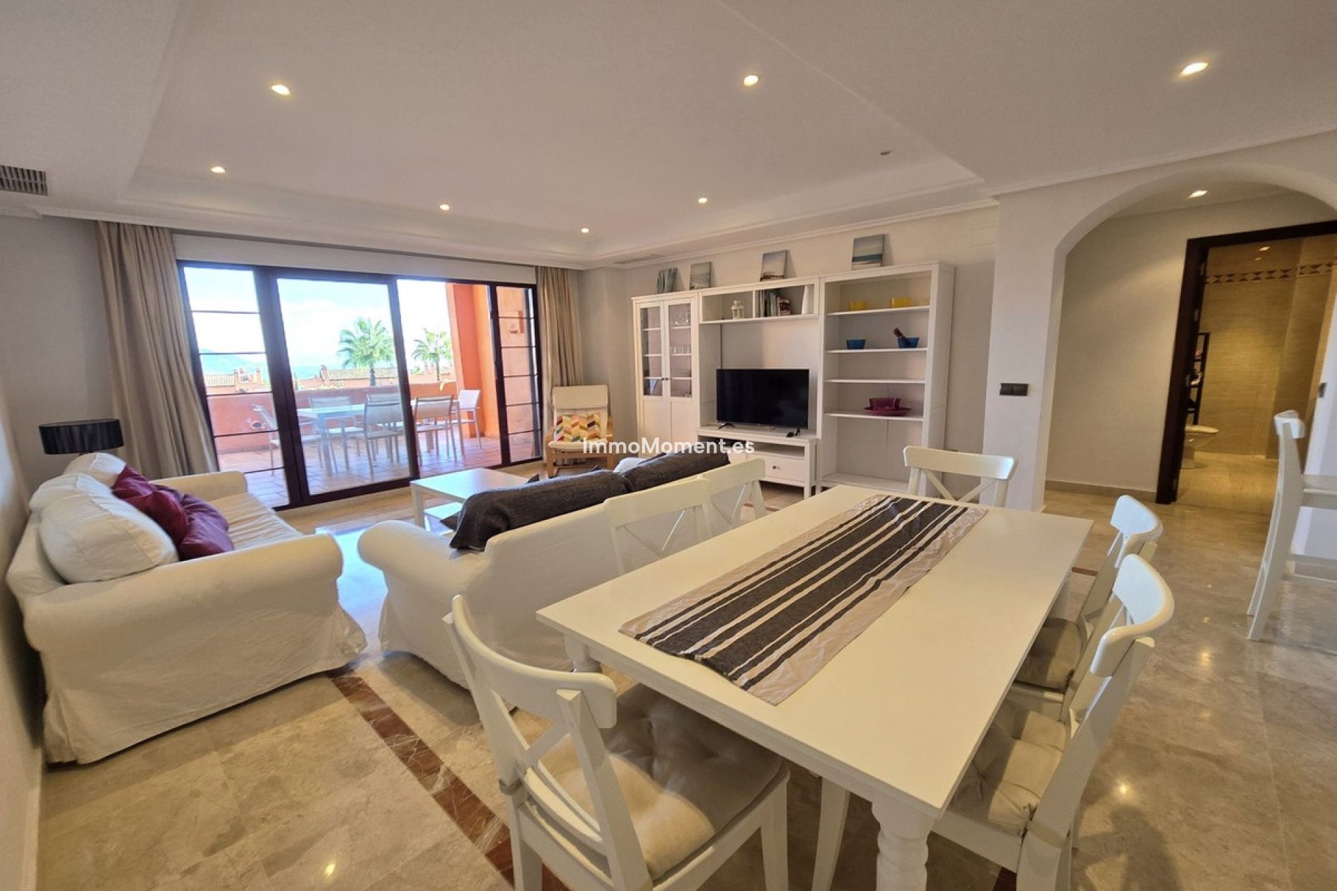 Resale - Apartment - Marbella - La Mairena
