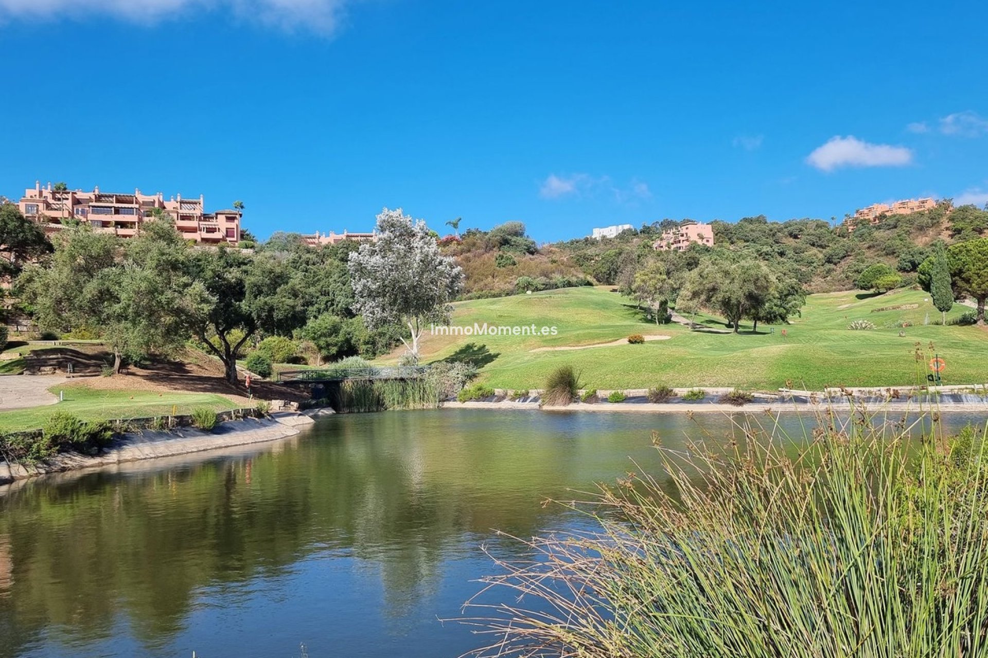 Resale - Apartment - Marbella - La Mairena