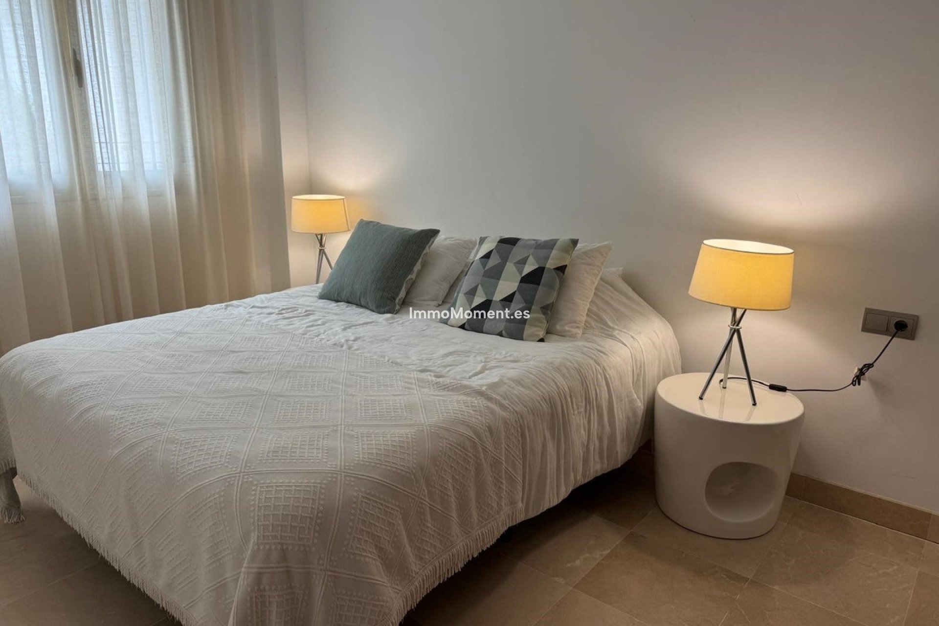 Resale - Apartment - Marbella - La Mairena
