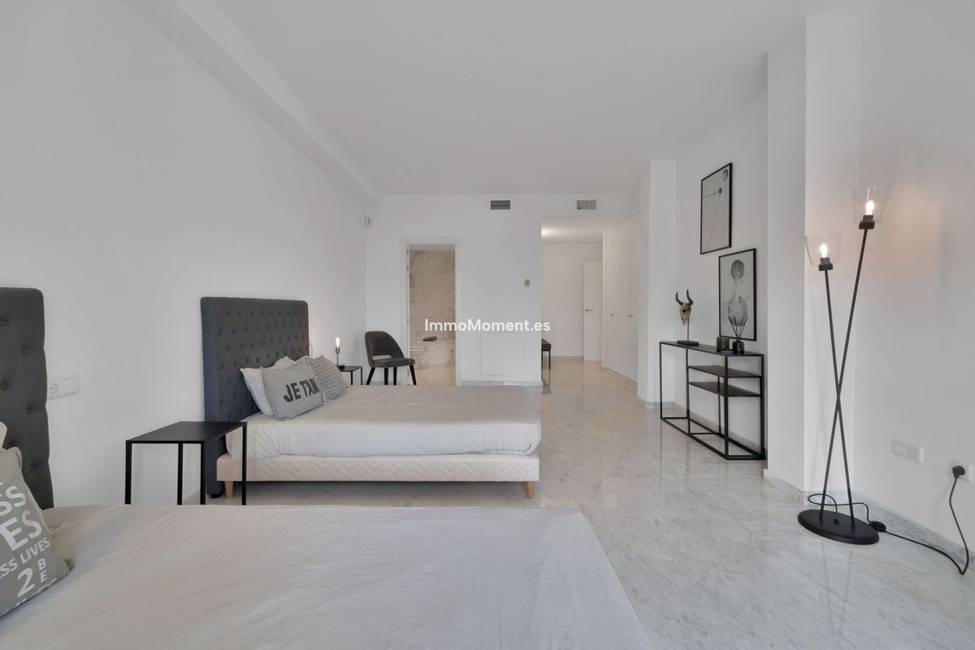 Resale - Apartment - Marbella - La Mairena
