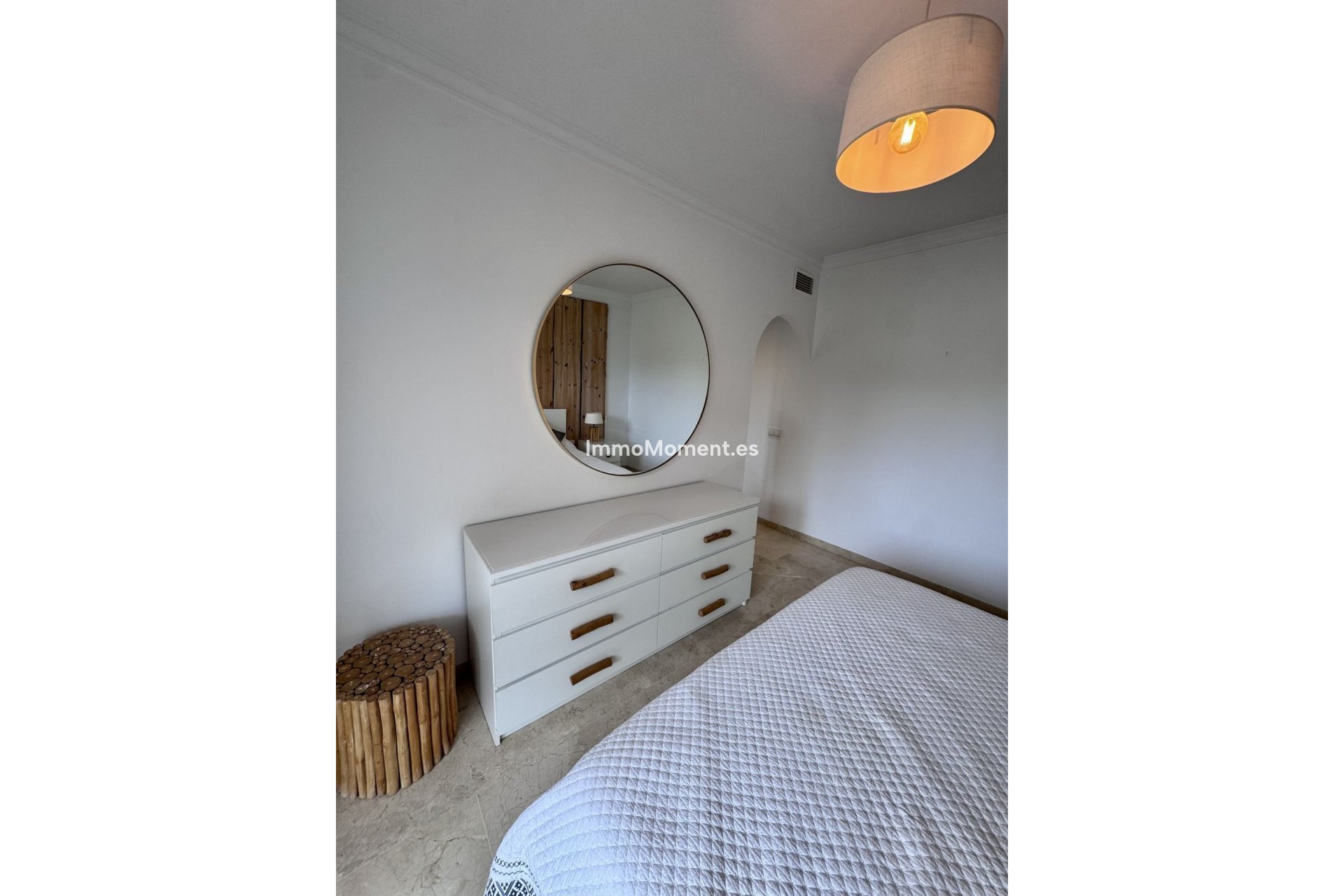 Resale - Apartment - Marbella - La Mairena
