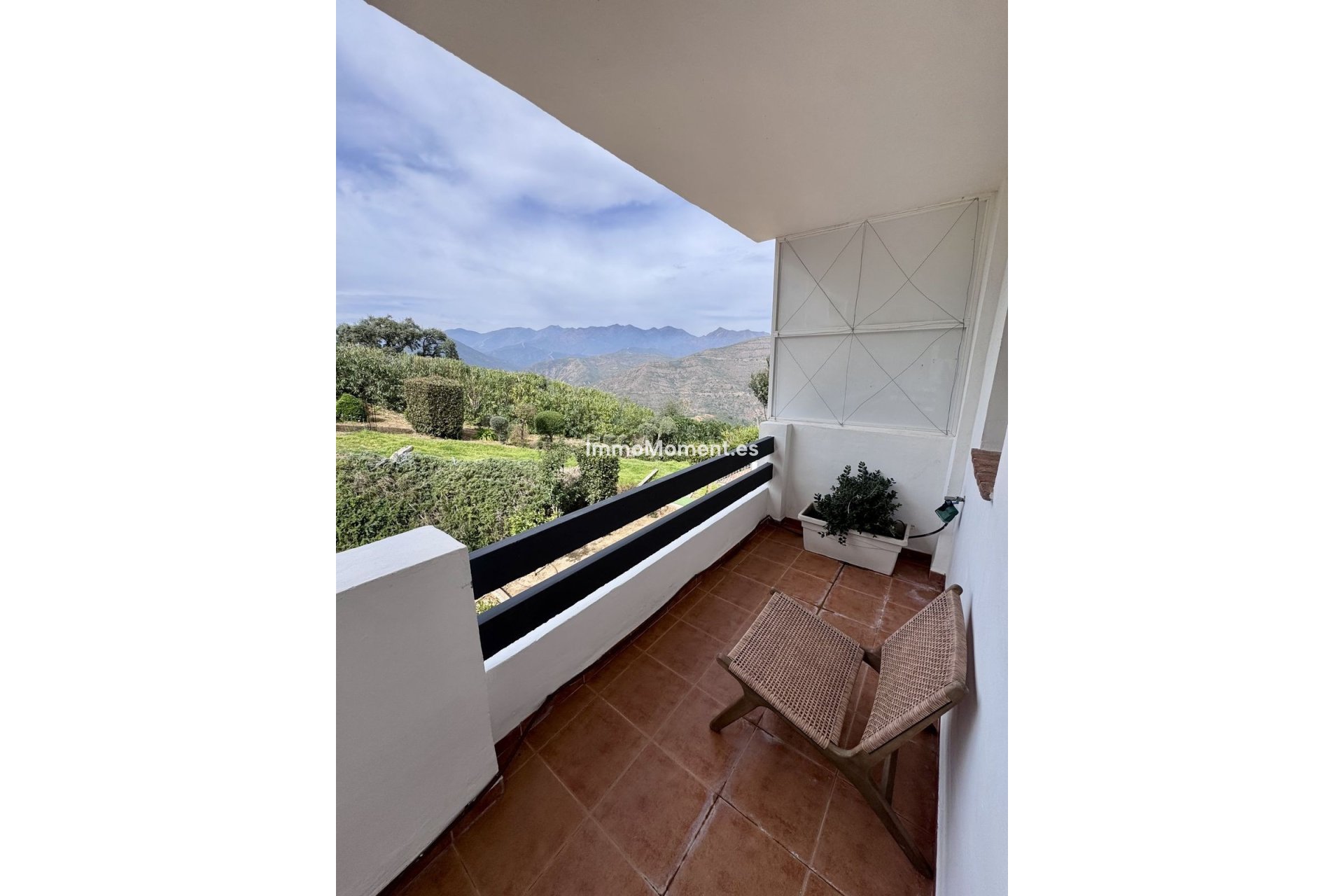 Resale - Apartment - Marbella - La Mairena