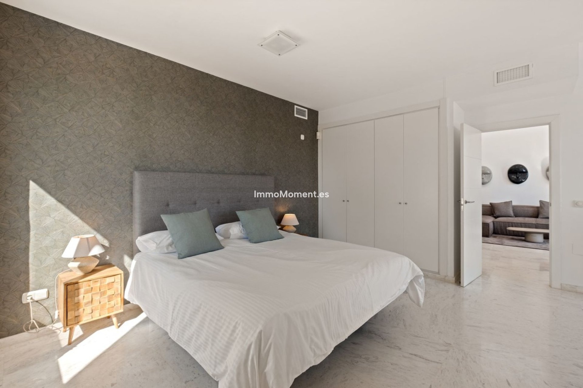 Resale - Apartment - Marbella - La Mairena