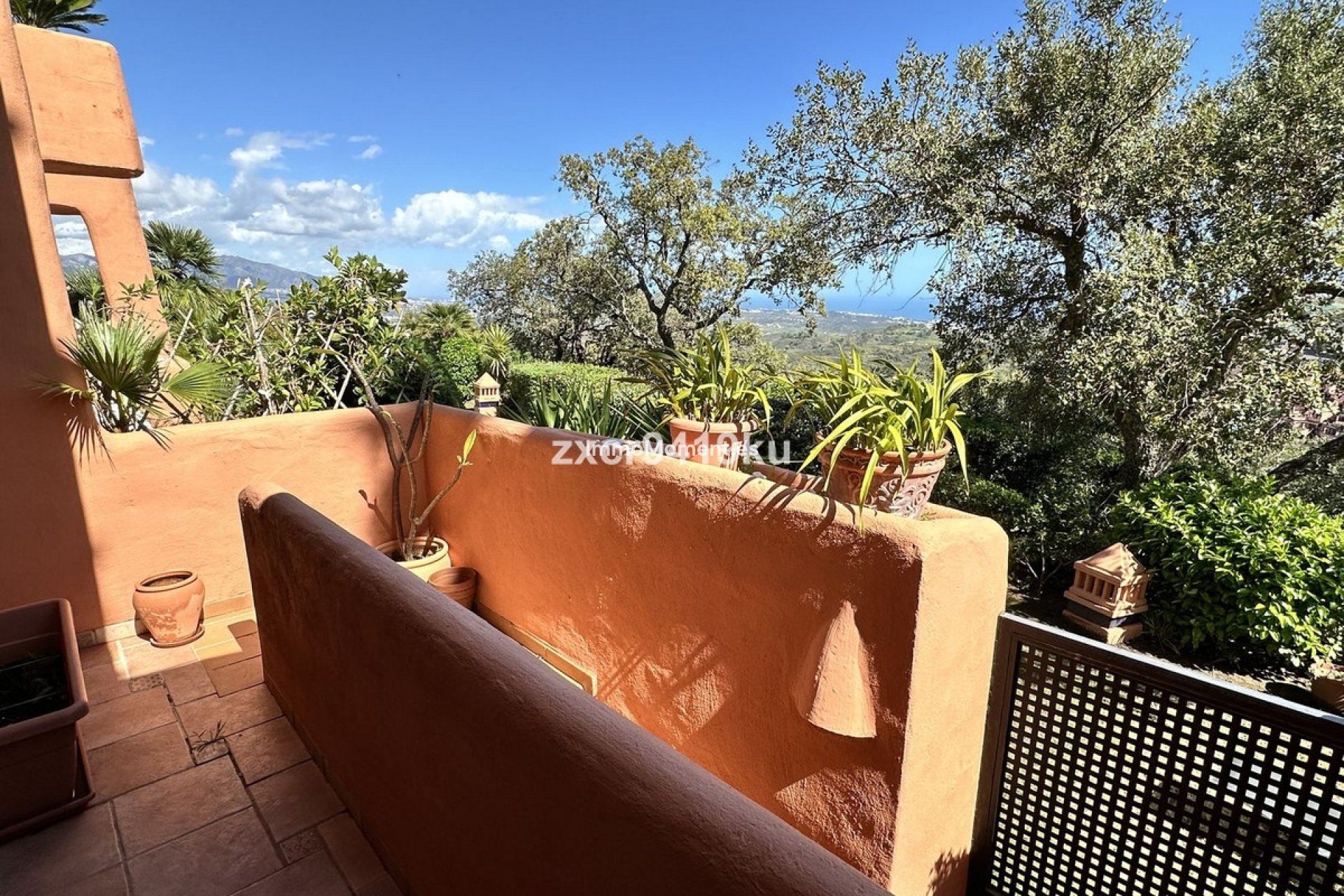 Resale - Apartment - Marbella - La Mairena