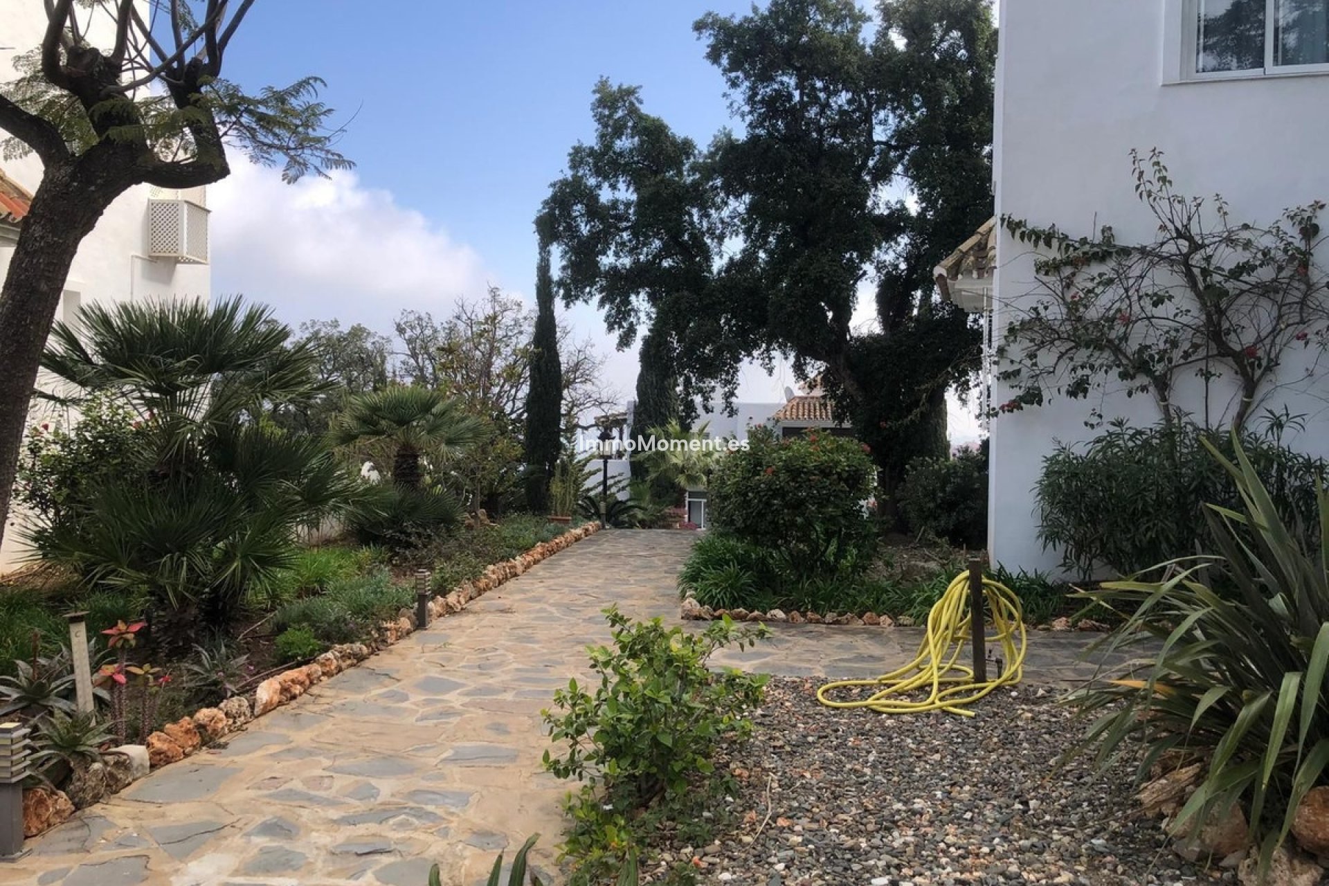 Resale - Apartment - Marbella - La Mairena