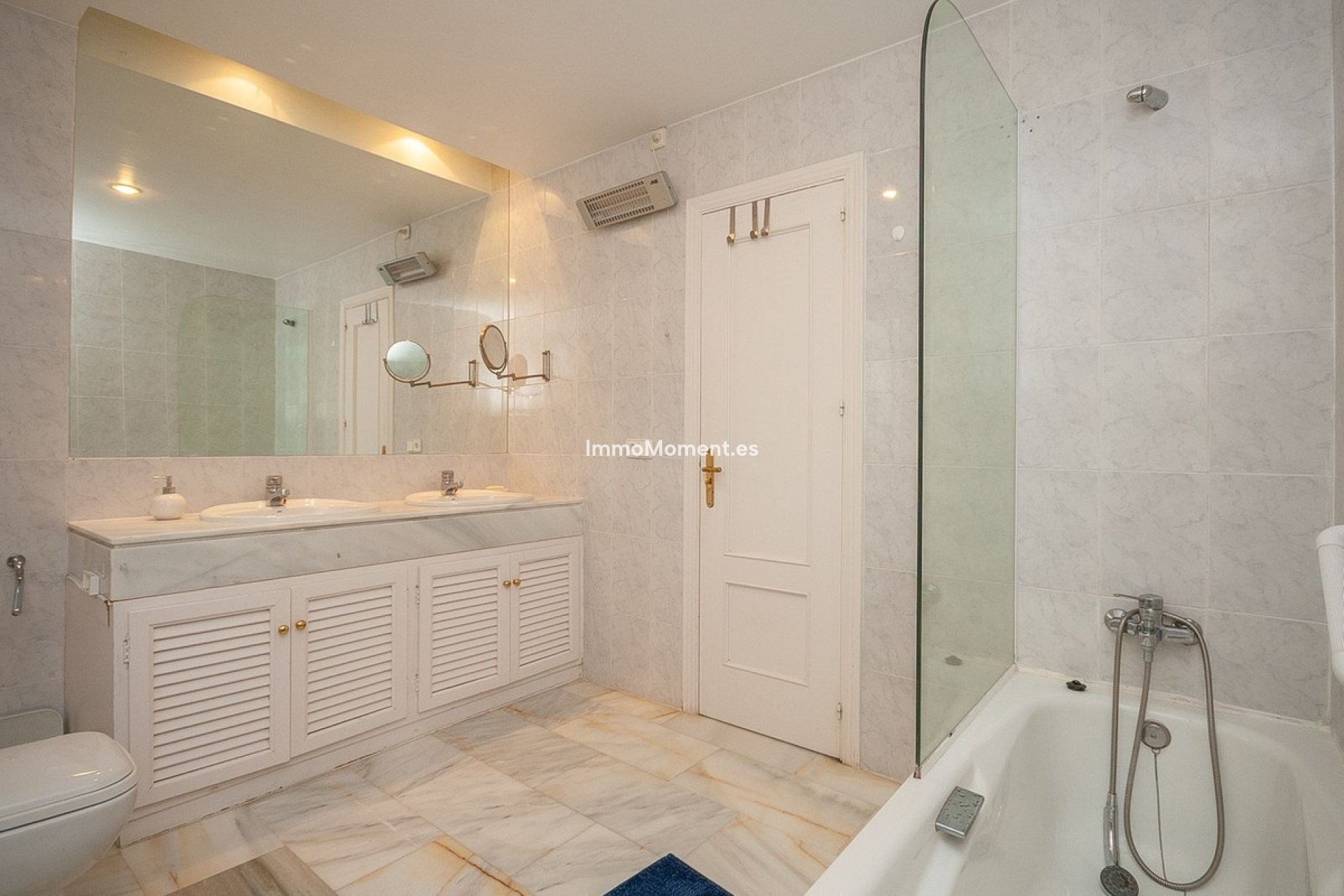 Resale - Apartment - Marbella - La Mairena