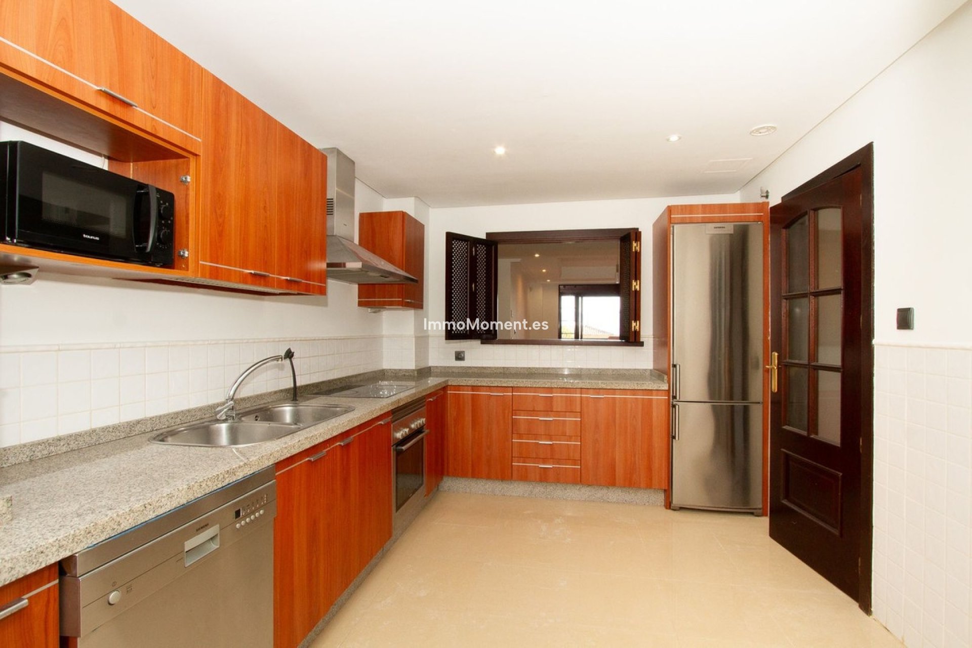 Resale - Apartment - Marbella - La Mairena