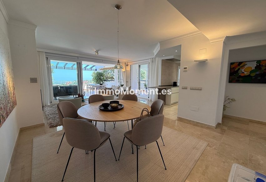 Resale - Apartment - Marbella - La Mairena