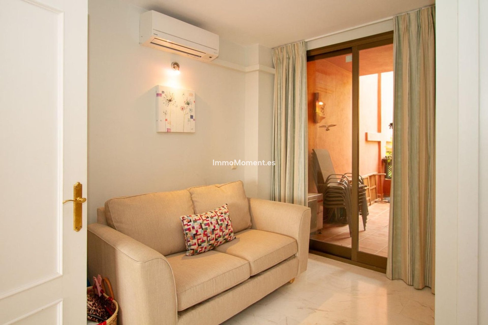 Resale - Apartment - Marbella - La Mairena